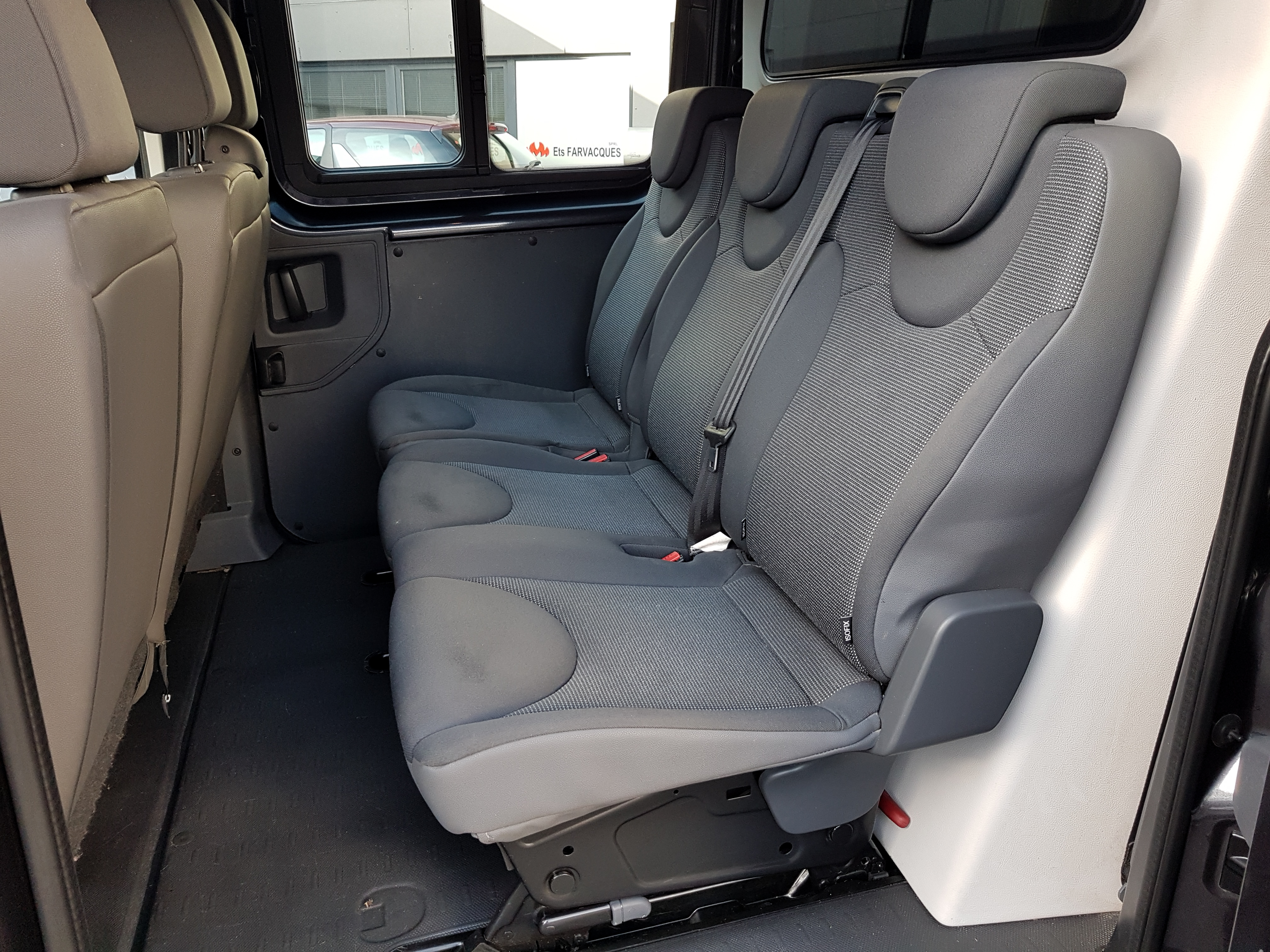 citroen jumpy isofix