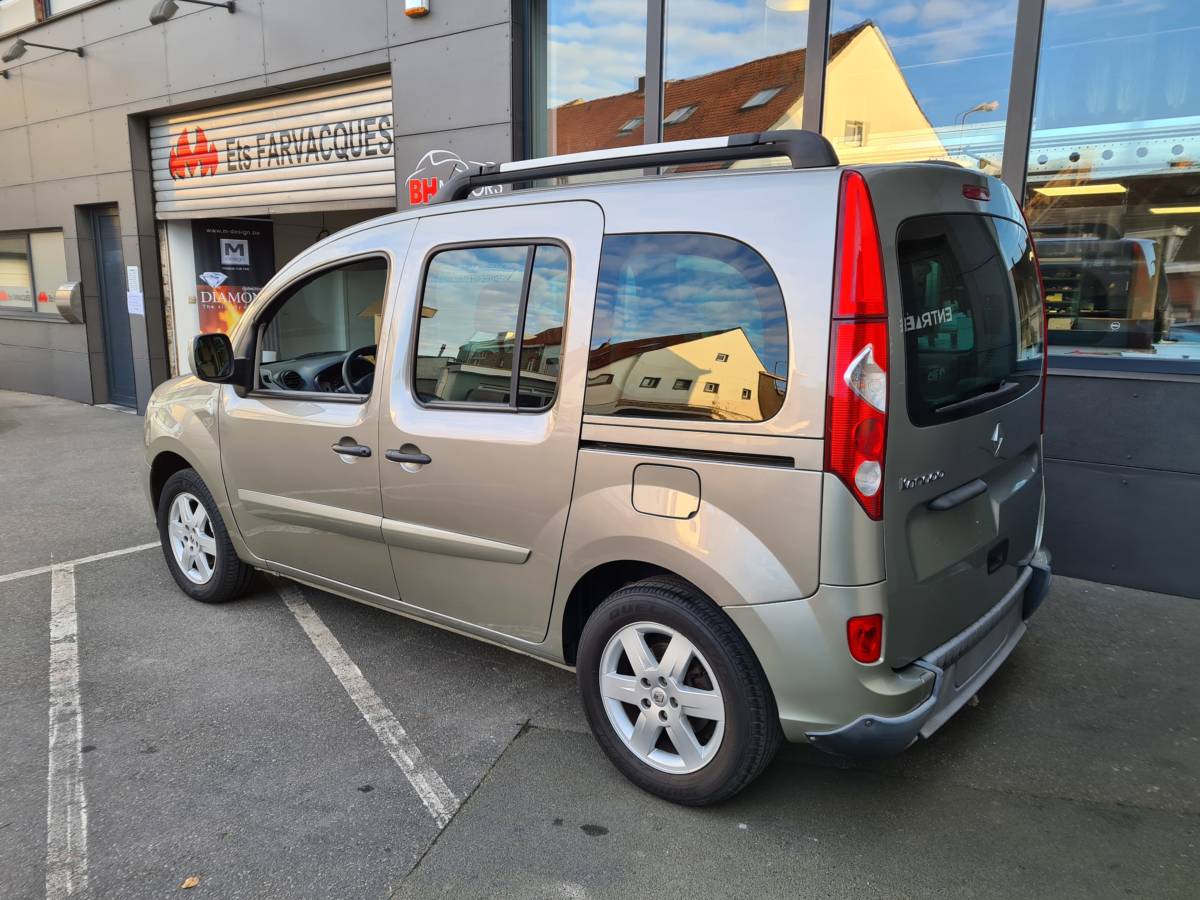 Véhicule occasion BH Motors