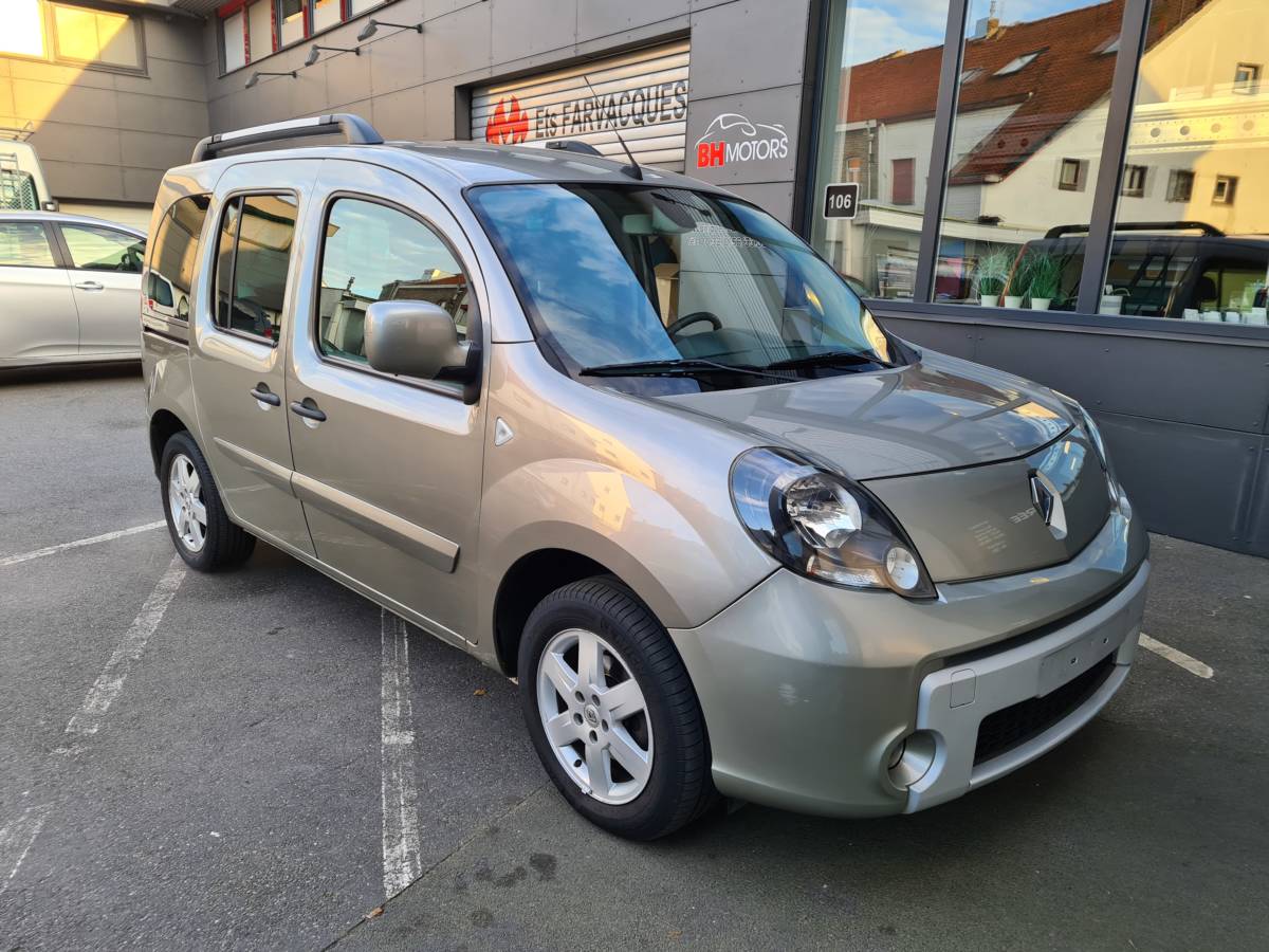Véhicule occasion BH Motors