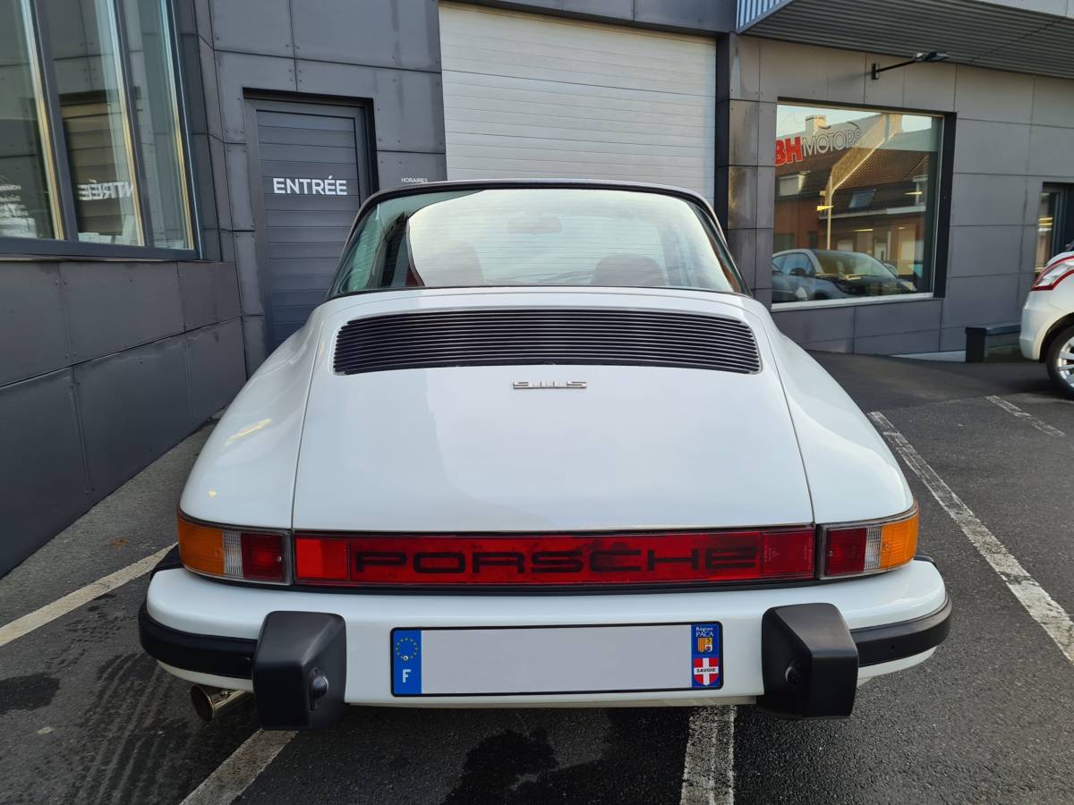 Véhicule occasion BH Motors