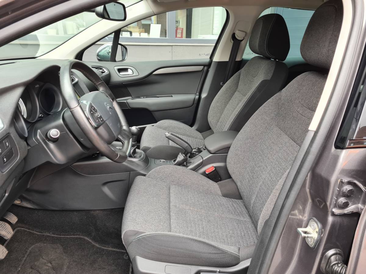 Véhicule occasion BH Motors