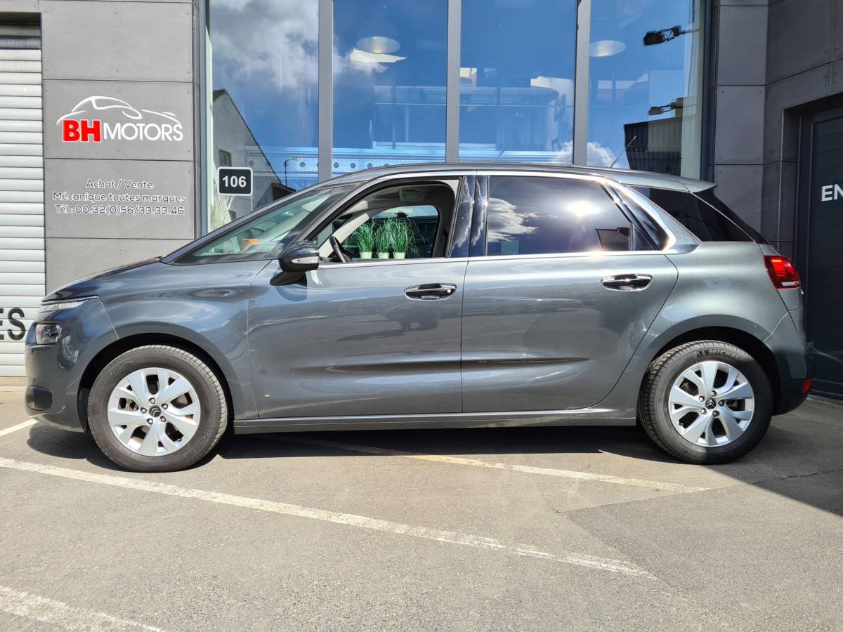 Véhicule occasion BH Motors