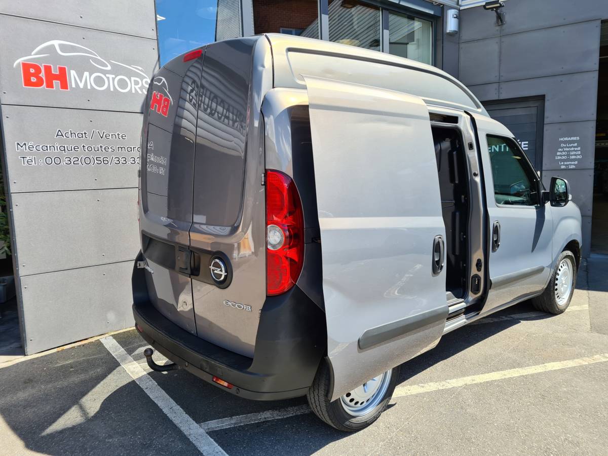 Véhicule occasion BH Motors