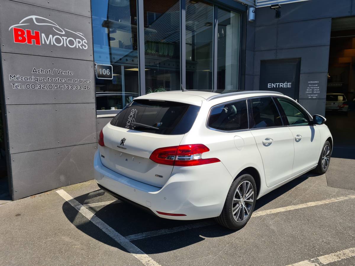 Véhicule occasion BH Motors