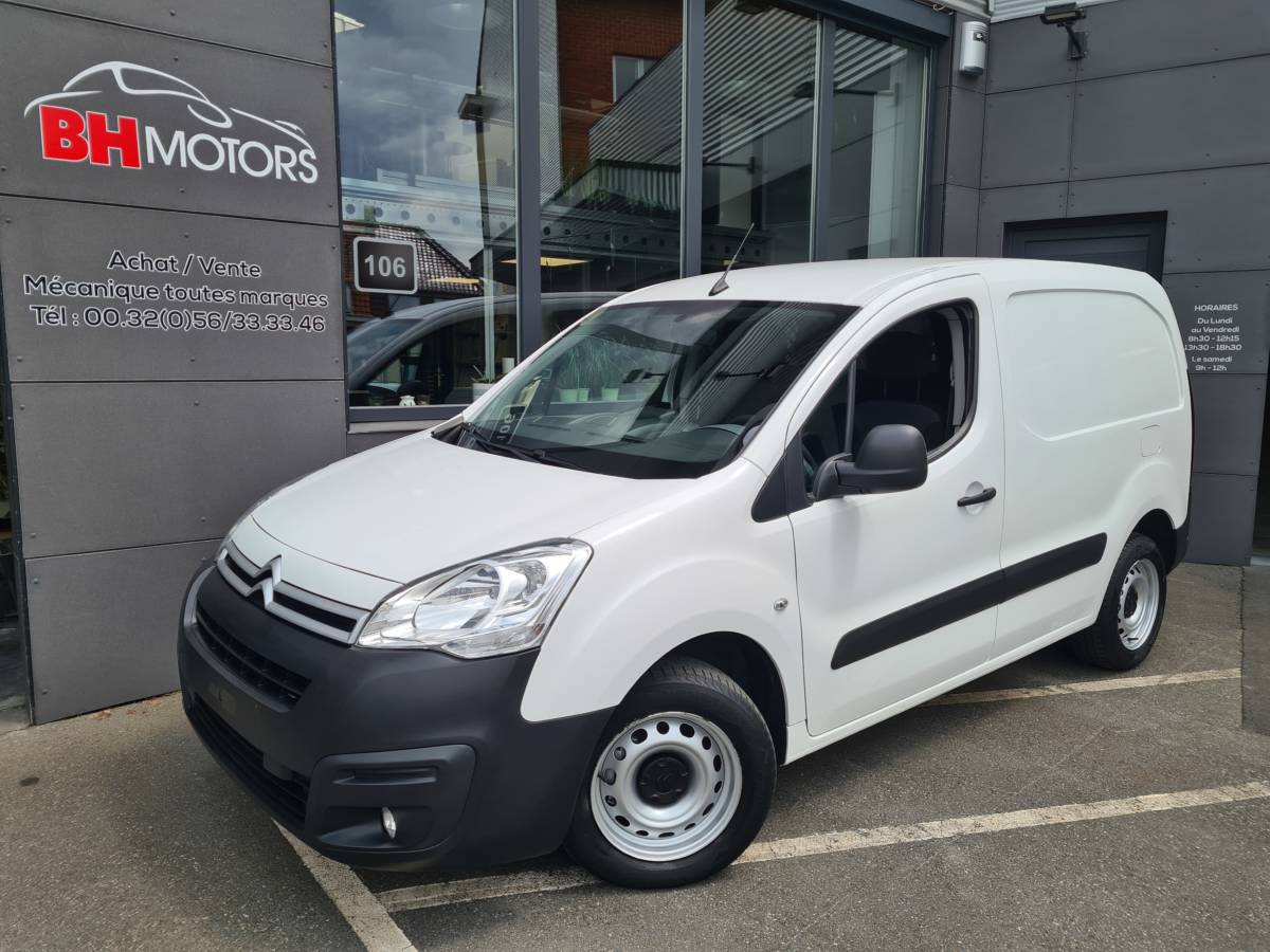 Véhicule occasion BH Motors