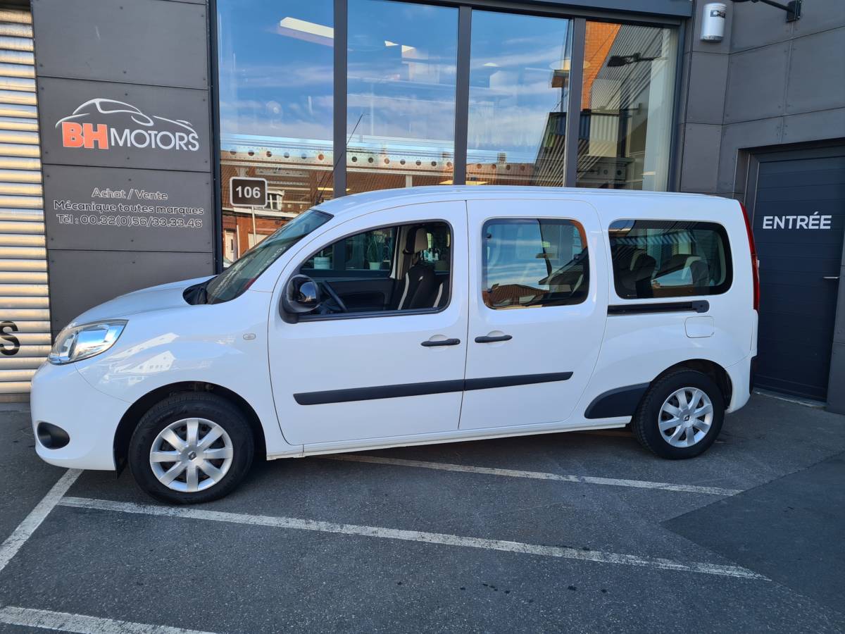 Véhicule occasion BH Motors