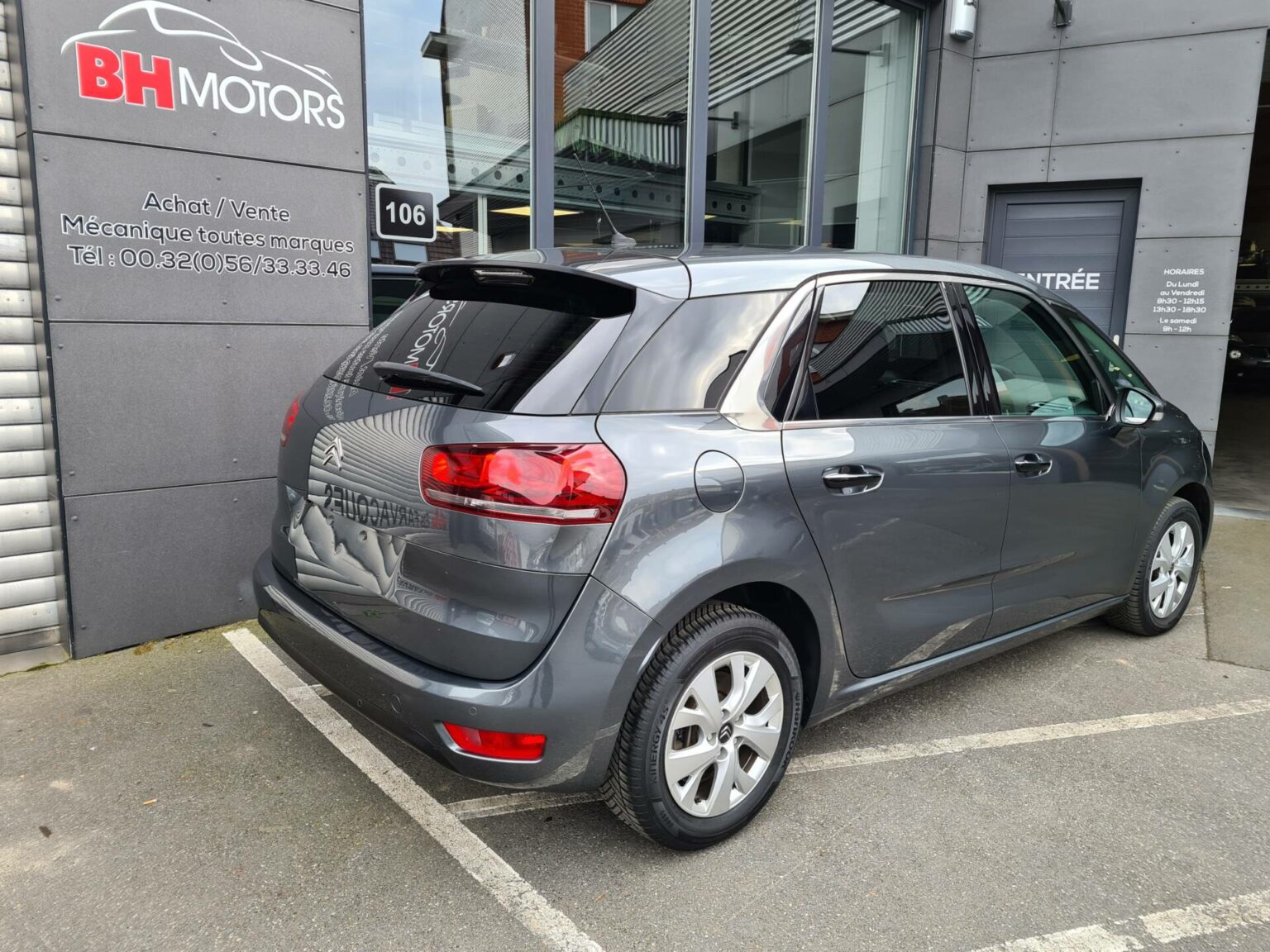 Véhicule occasion BH Motors