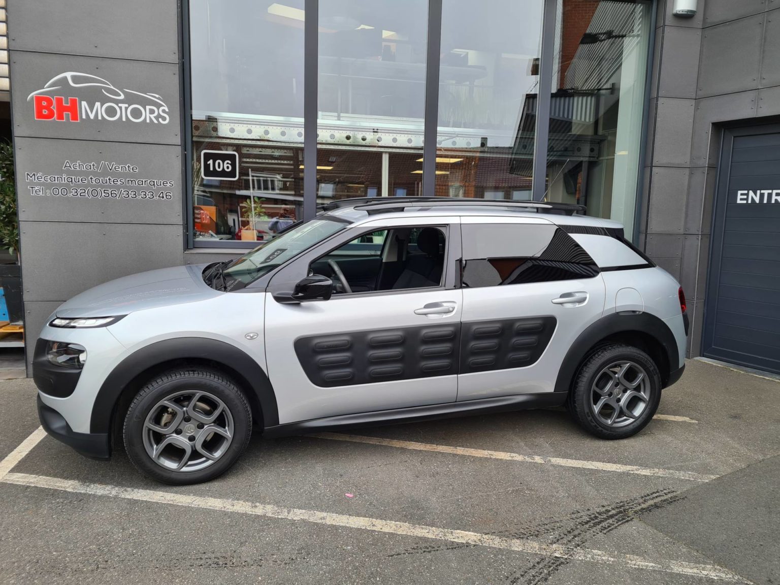 Véhicule occasion BH Motors