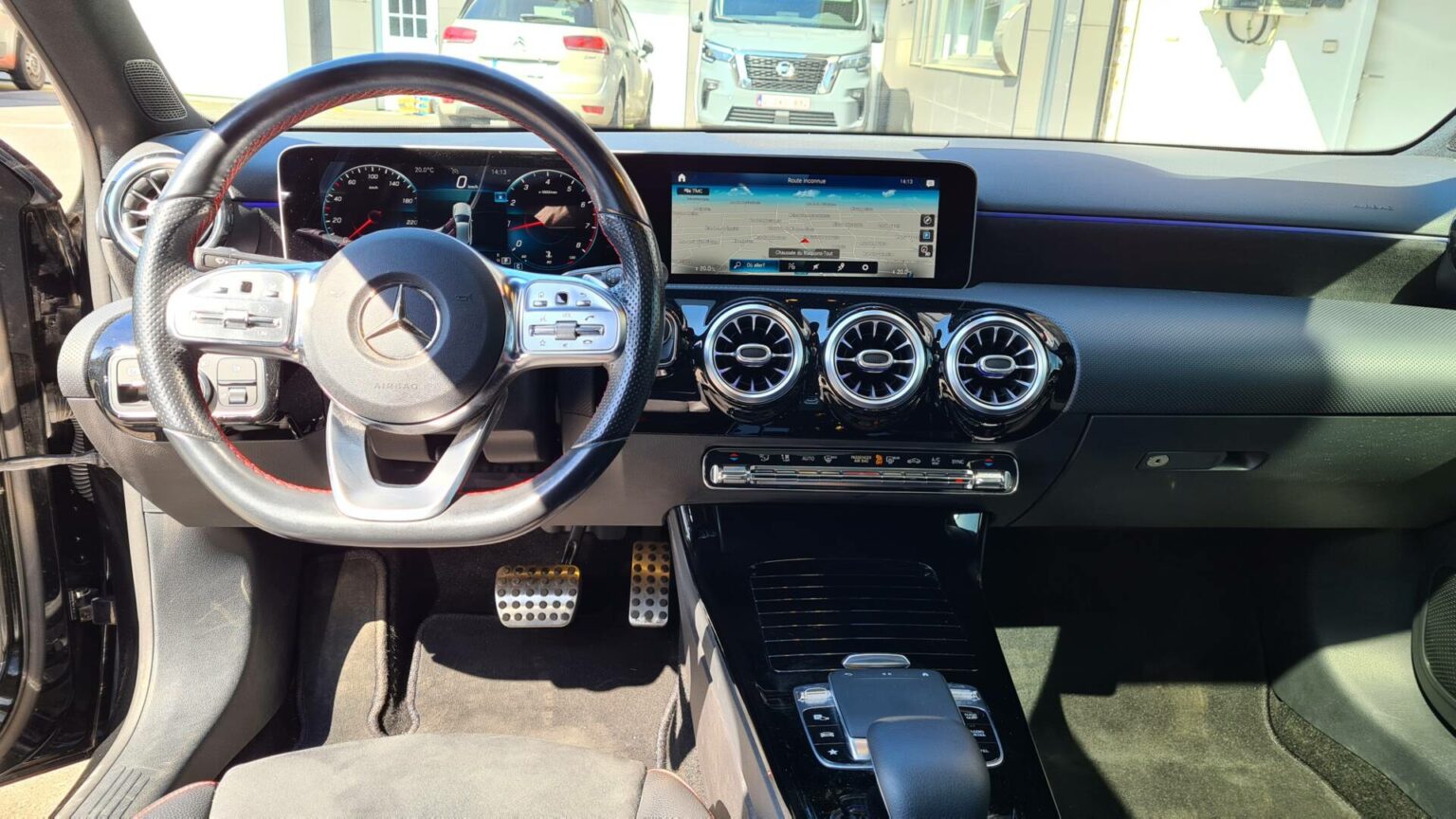 Véhicule occasion BH Motors