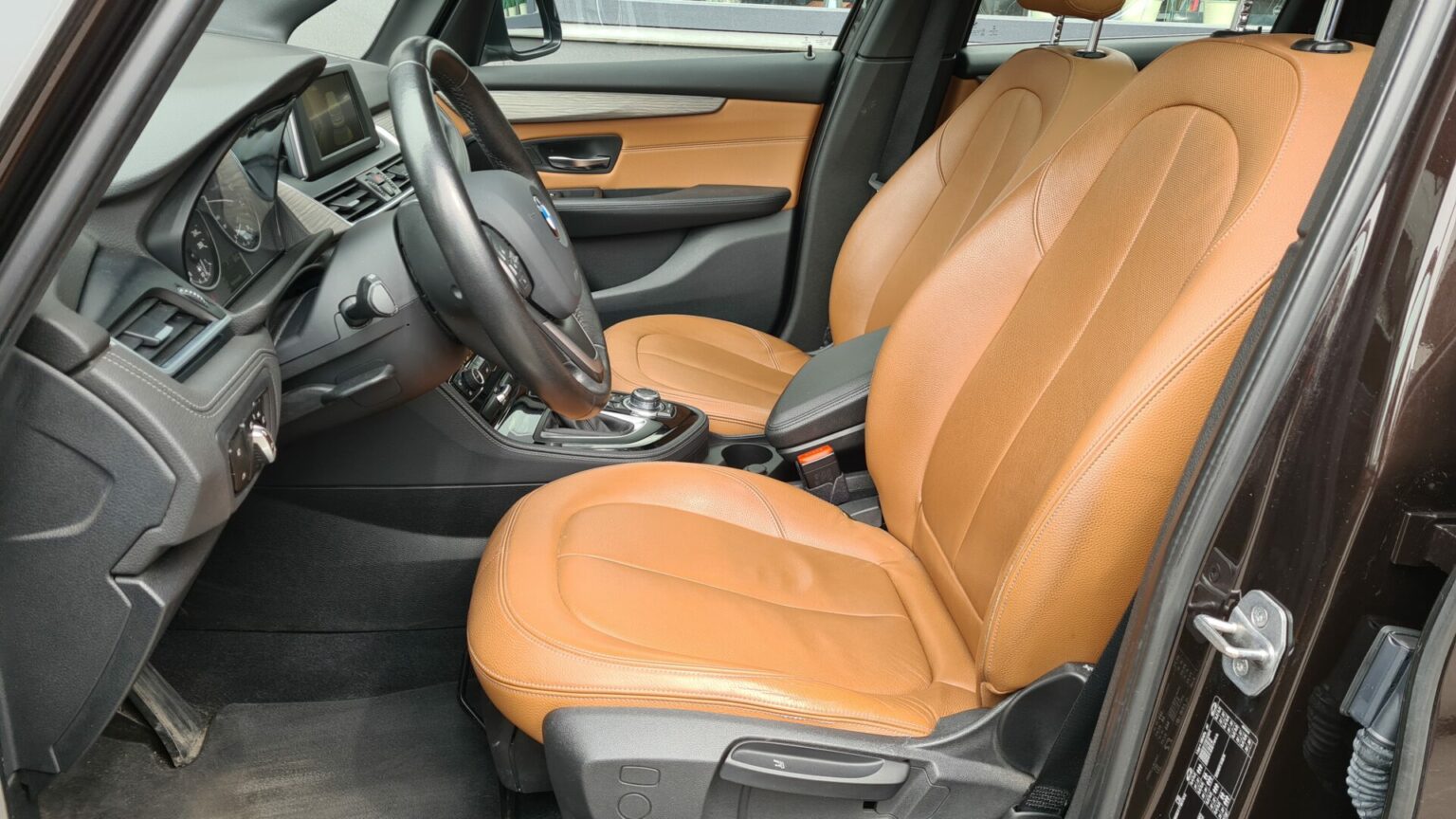 Véhicule occasion BH Motors
