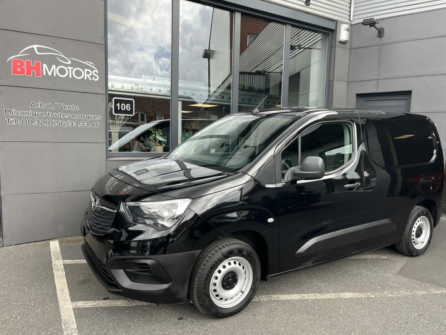 Véhicule occasion BH Motors