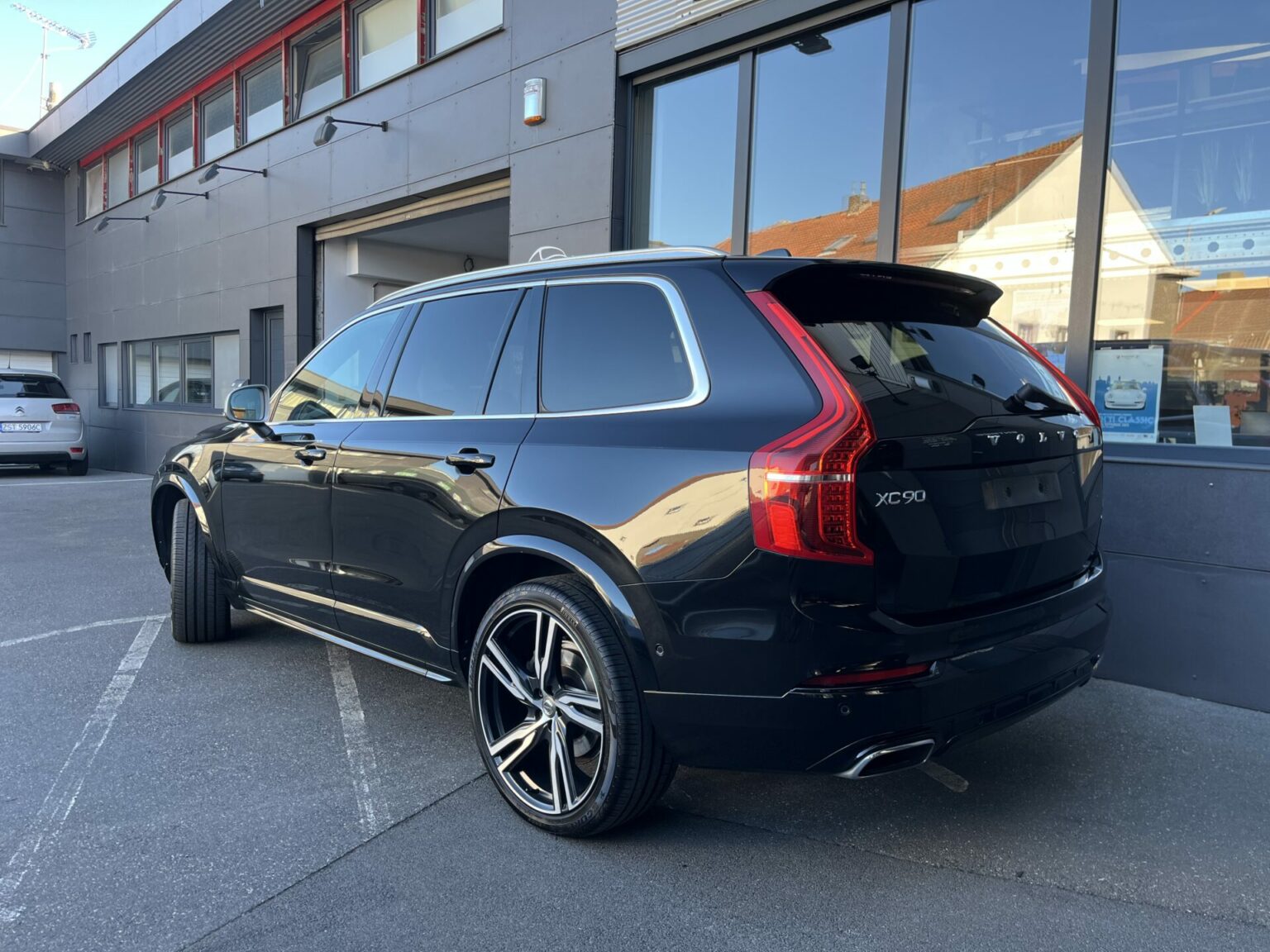 Véhicule occasion BH Motors