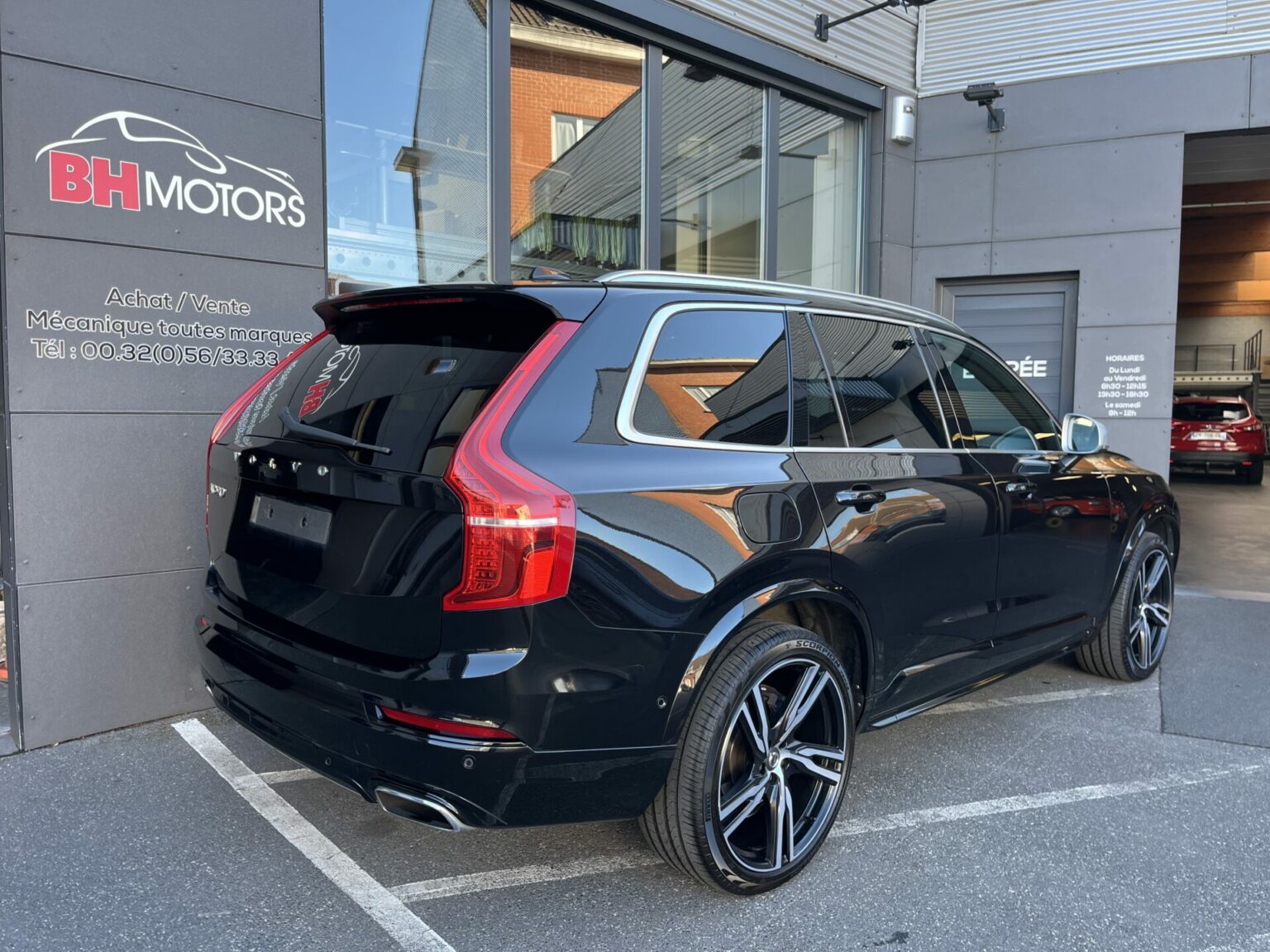 Véhicule occasion BH Motors