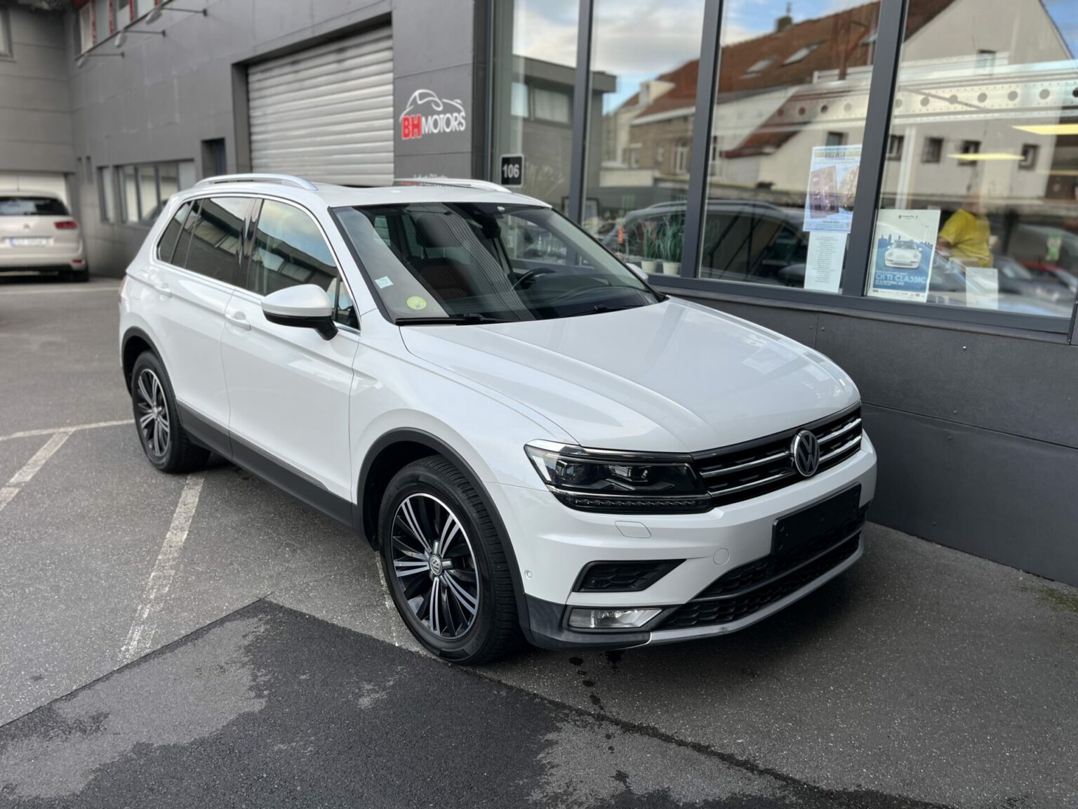 Véhicule occasion BH Motors