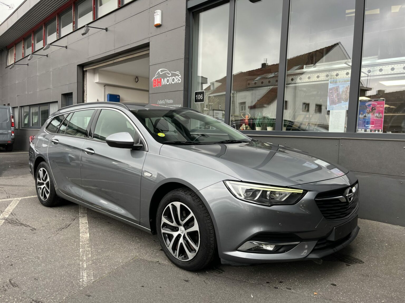 Véhicule occasion BH Motors