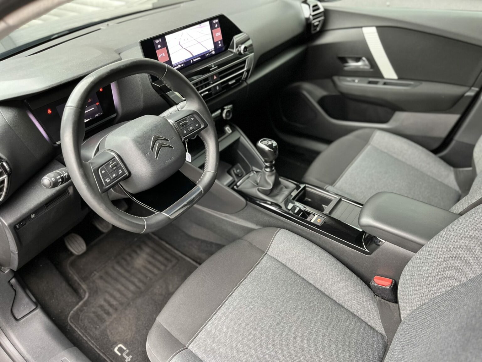 Véhicule occasion BH Motors