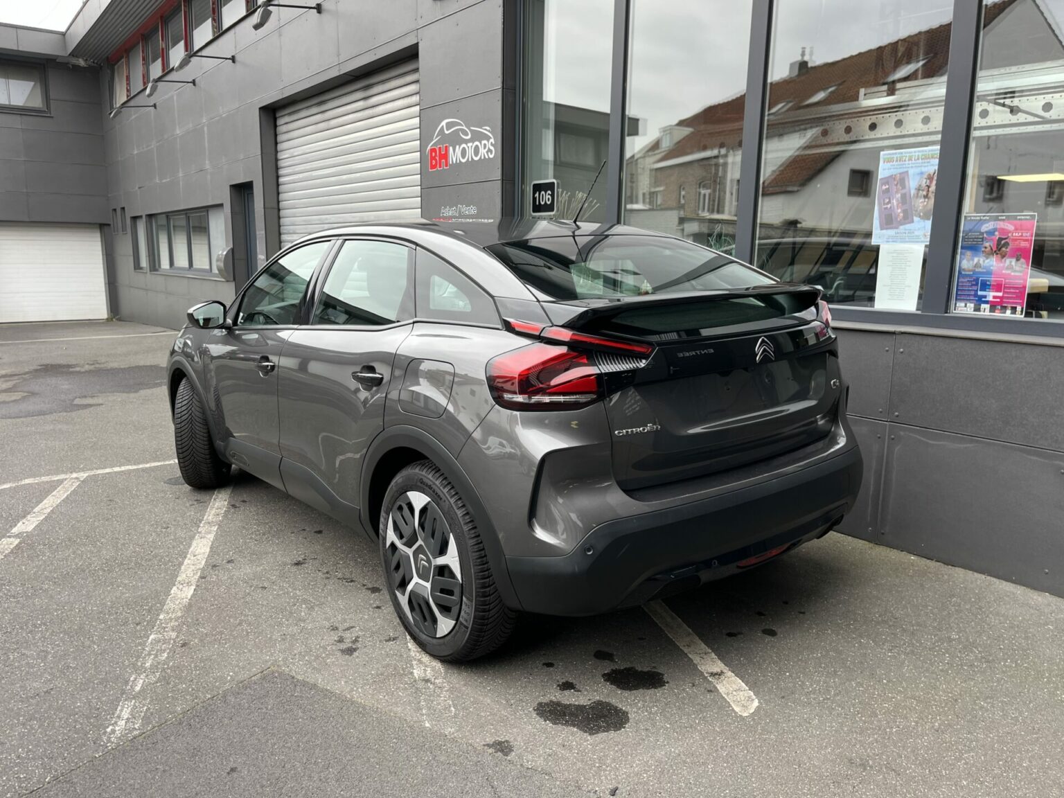 Véhicule occasion BH Motors