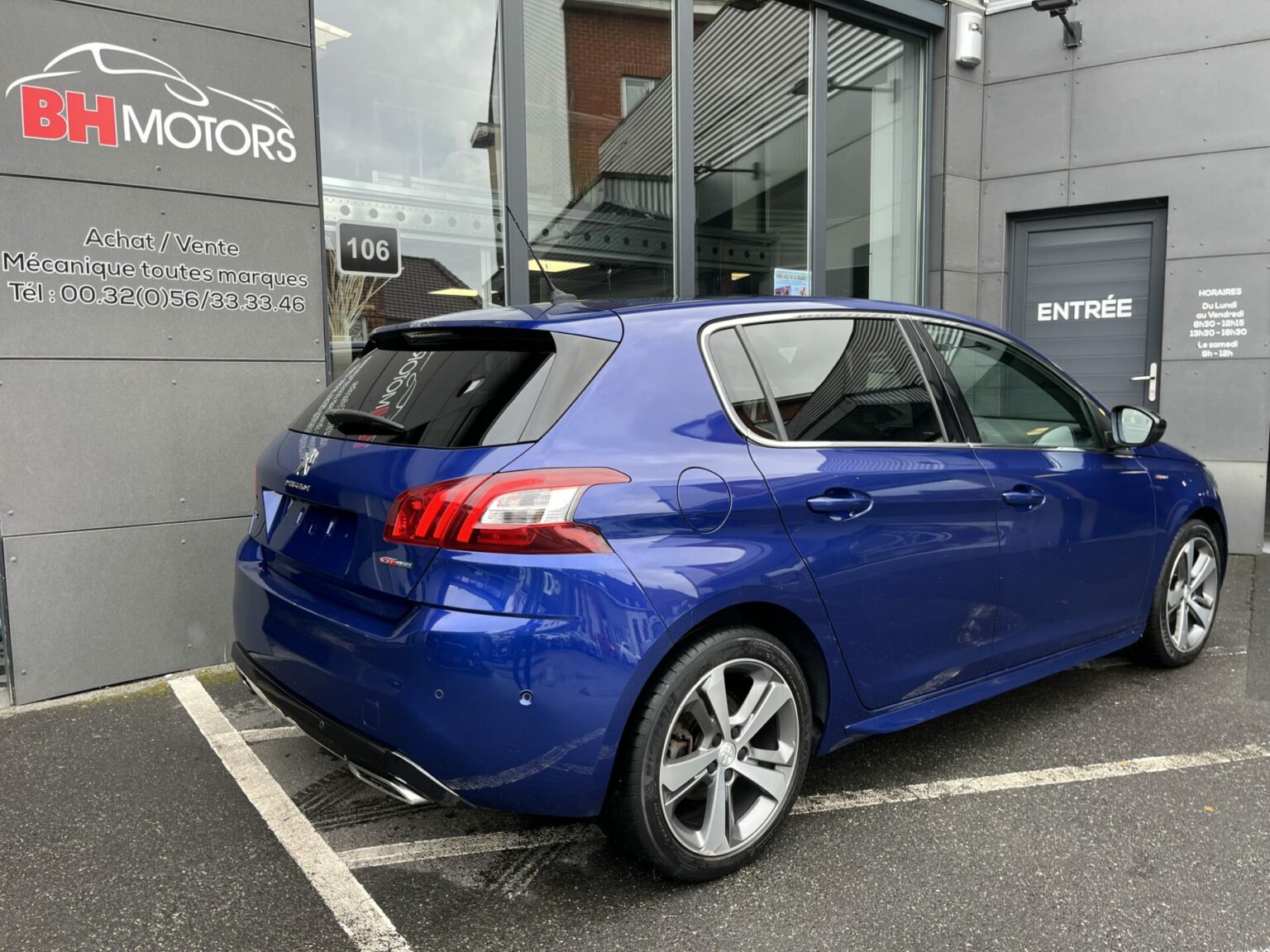 Véhicule occasion BH Motors