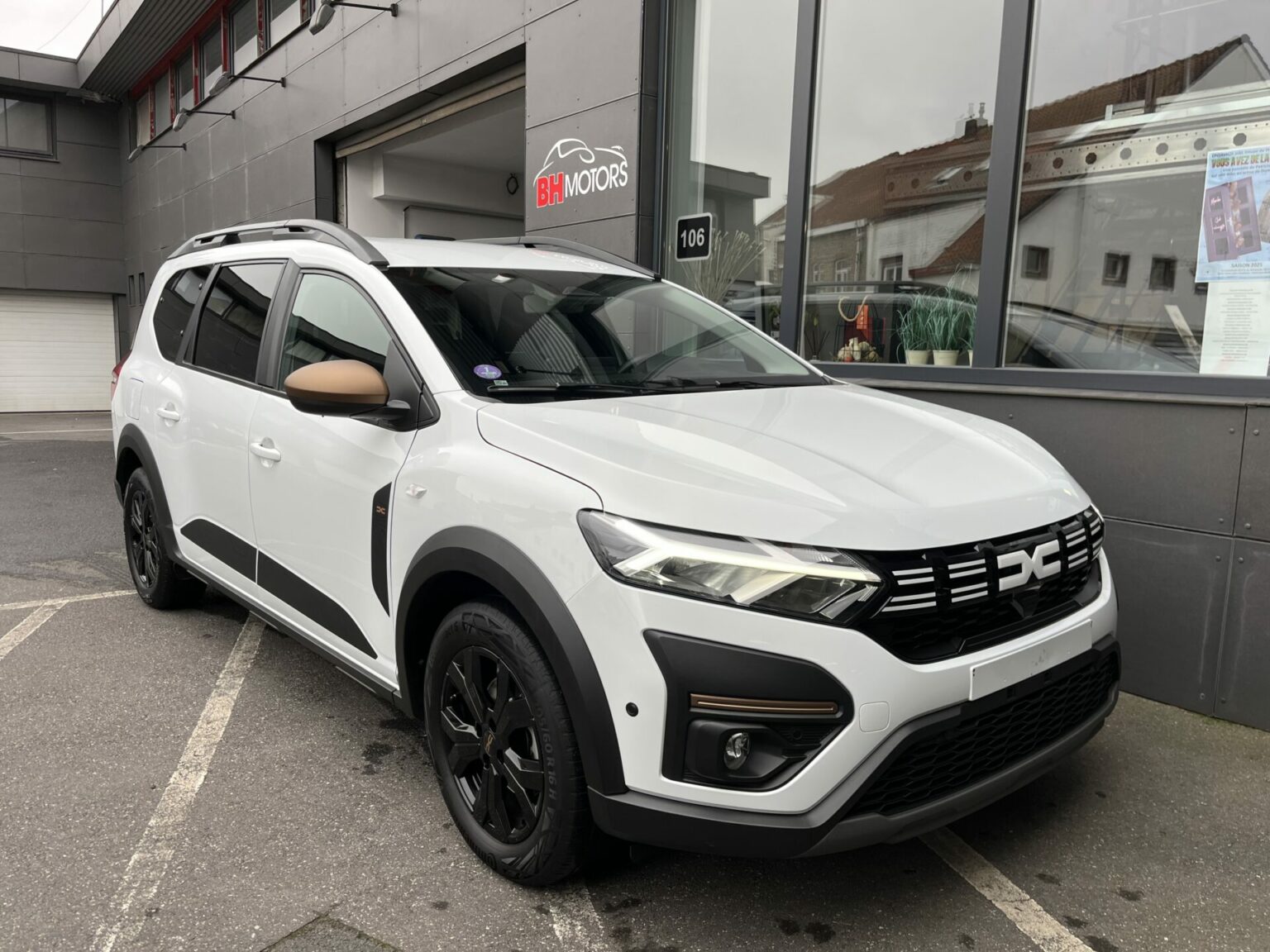 Véhicule occasion BH Motors