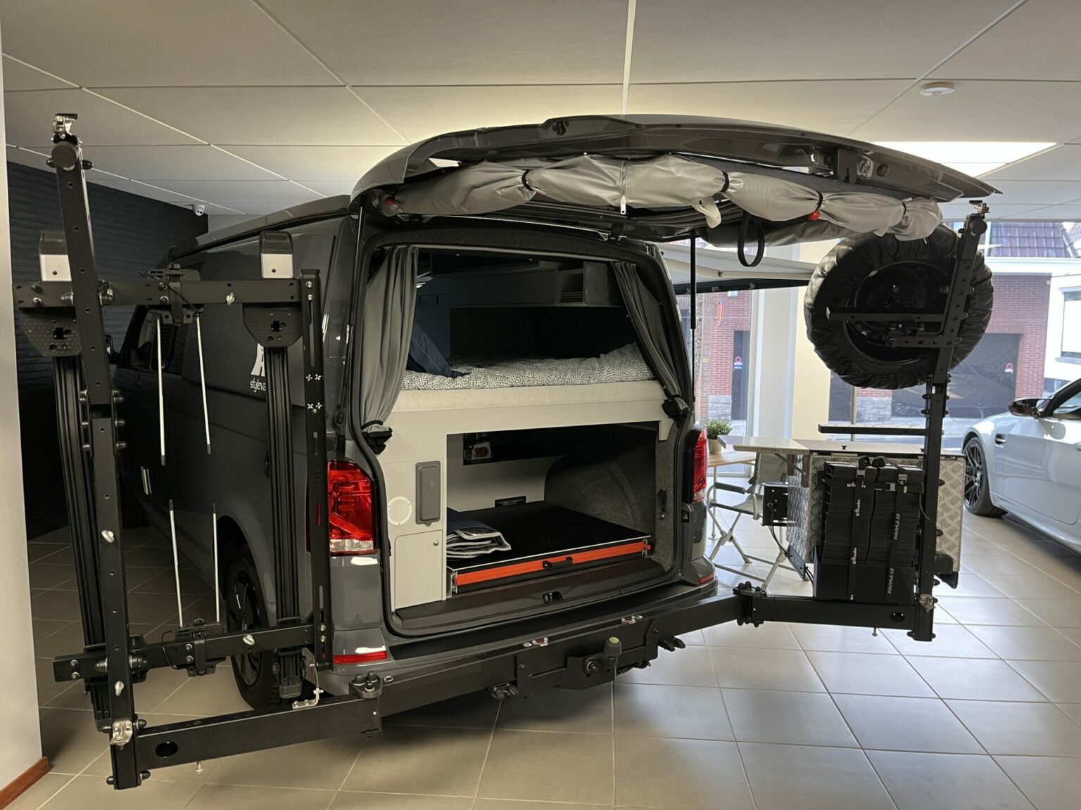 Véhicule occasion BH Motors