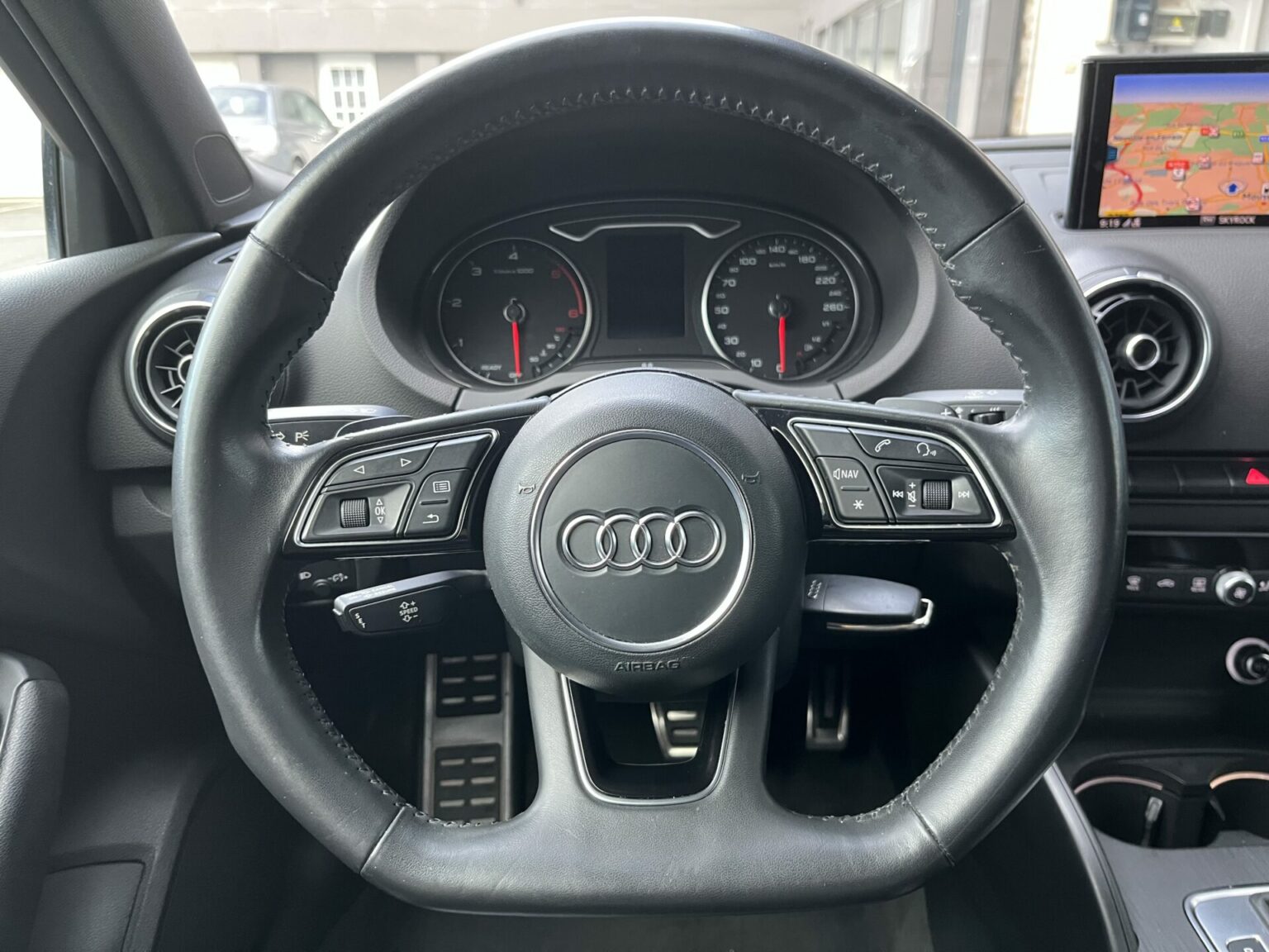 Véhicule occasion BH Motors