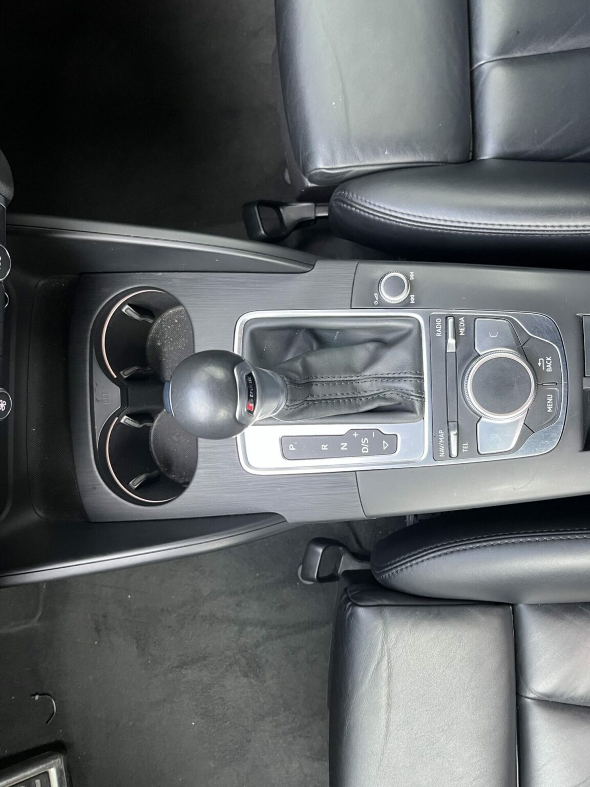 Véhicule occasion BH Motors