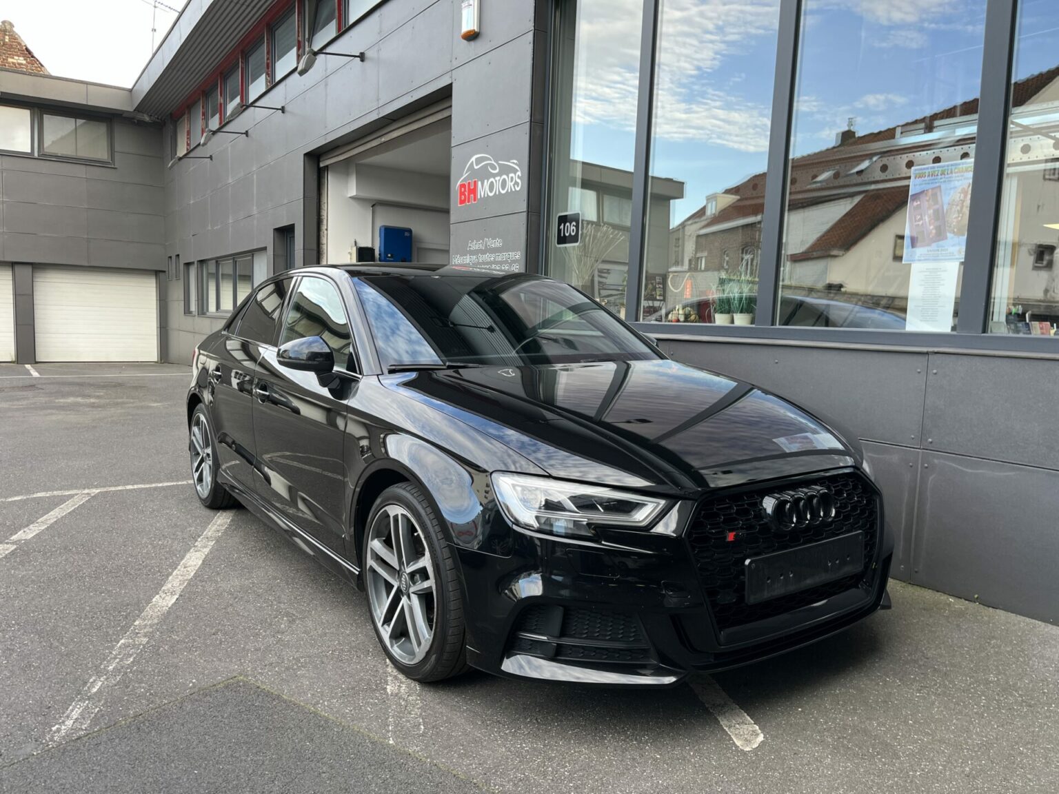 Véhicule occasion BH Motors