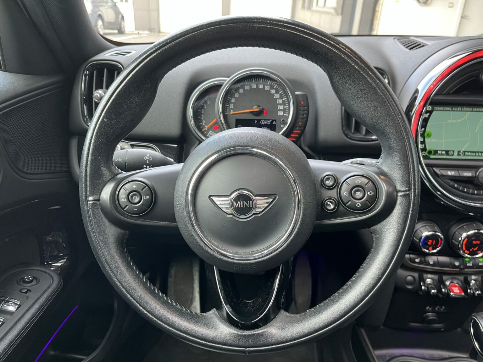 Véhicule occasion BH Motors