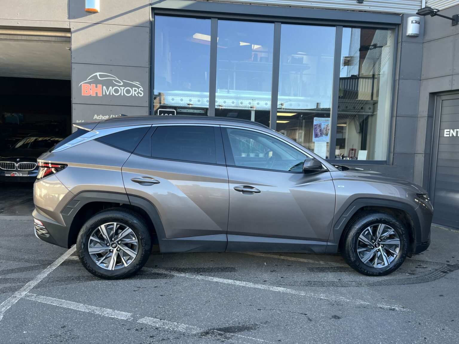 Véhicule occasion BH Motors