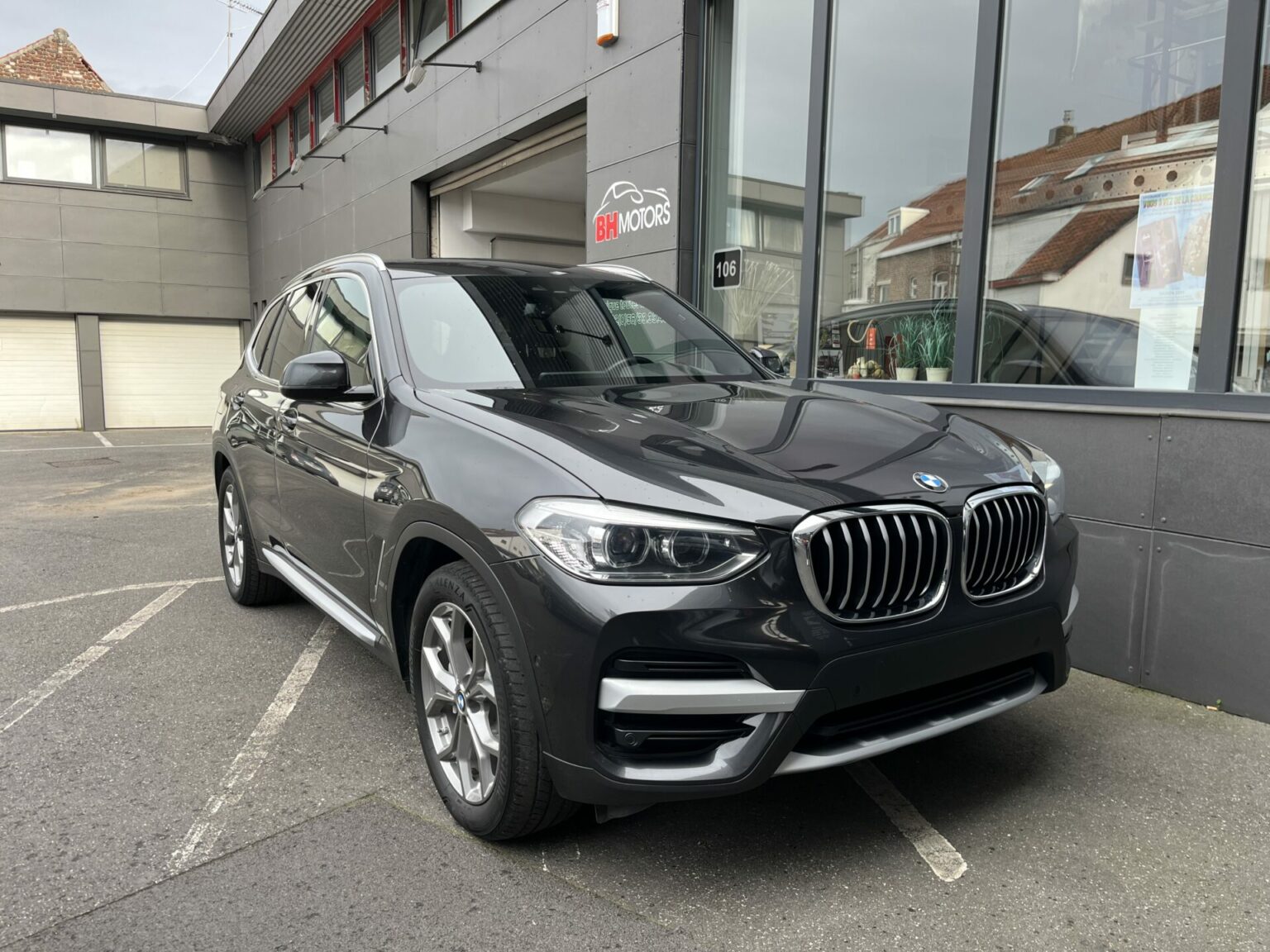 Véhicule occasion BH Motors