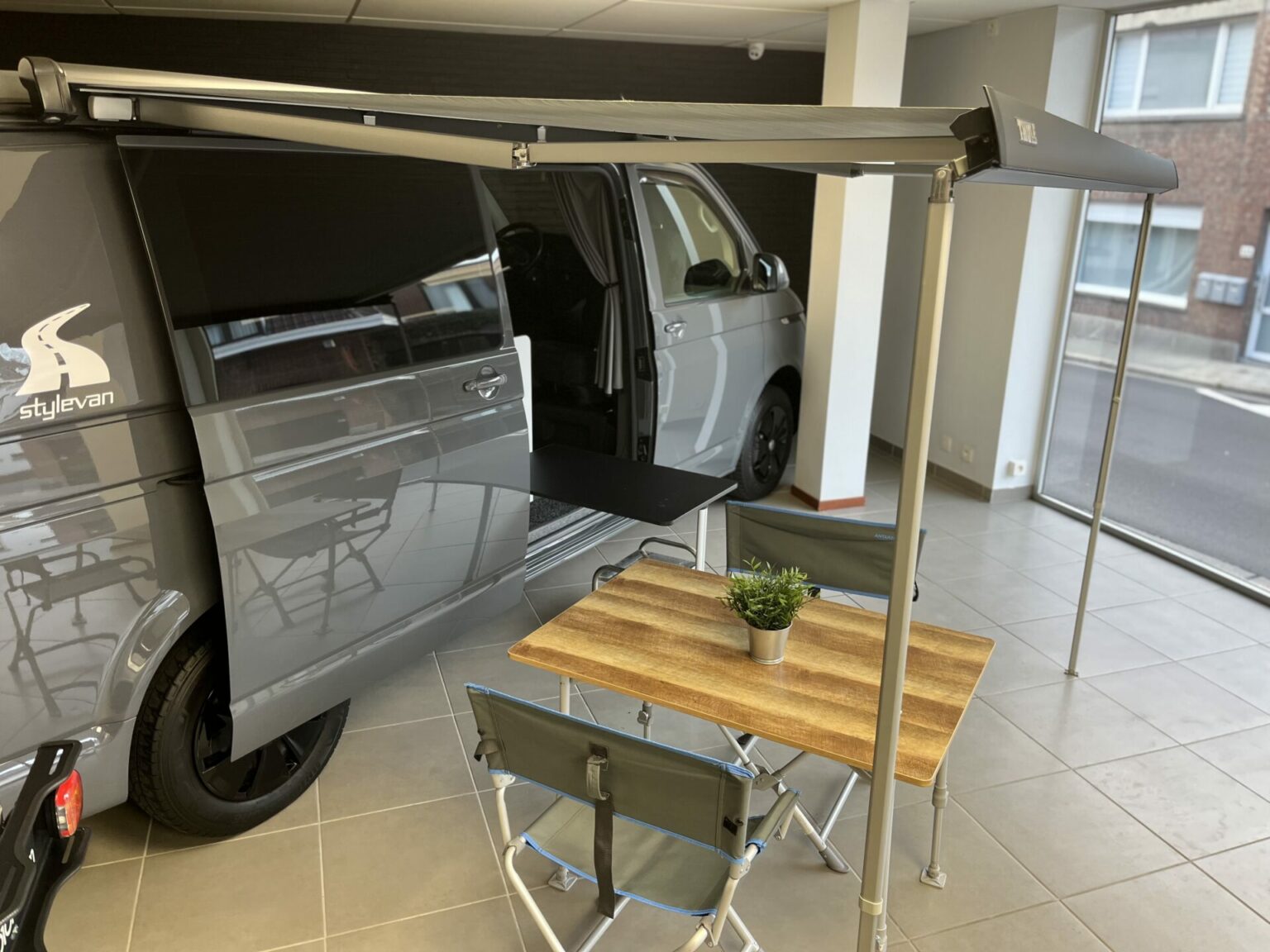 Véhicule occasion BH Motors