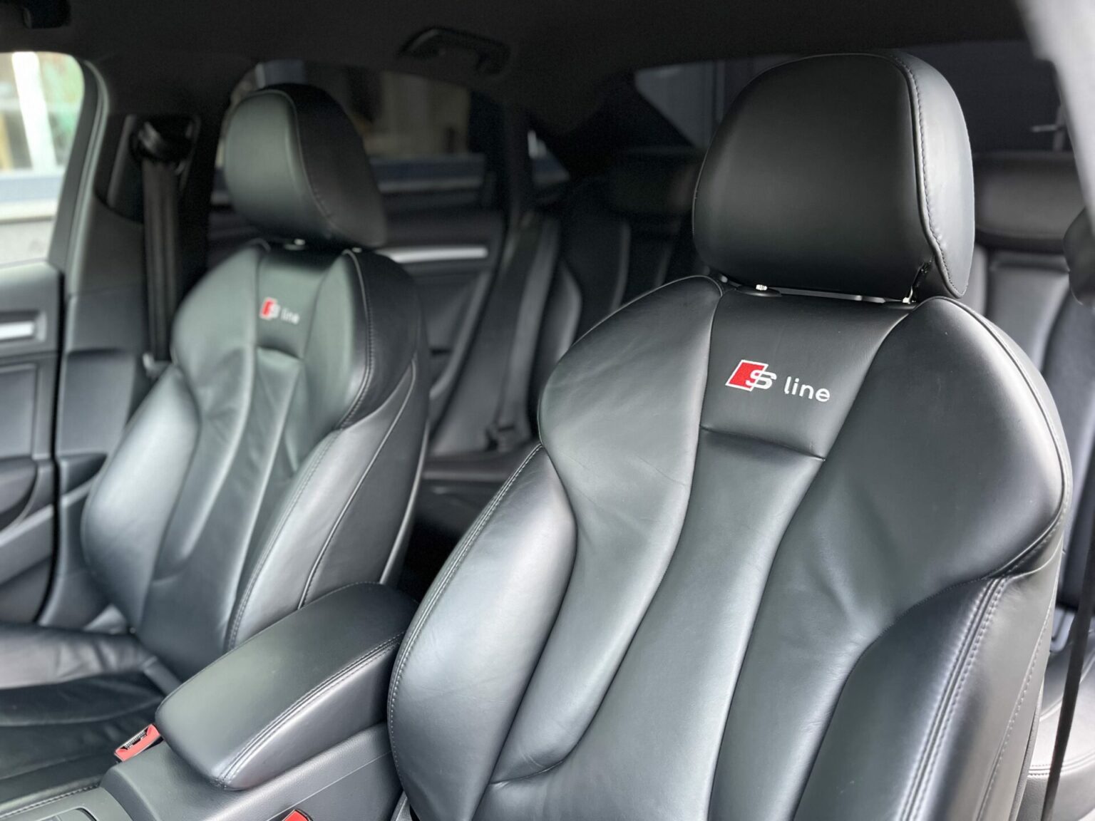 Véhicule occasion BH Motors