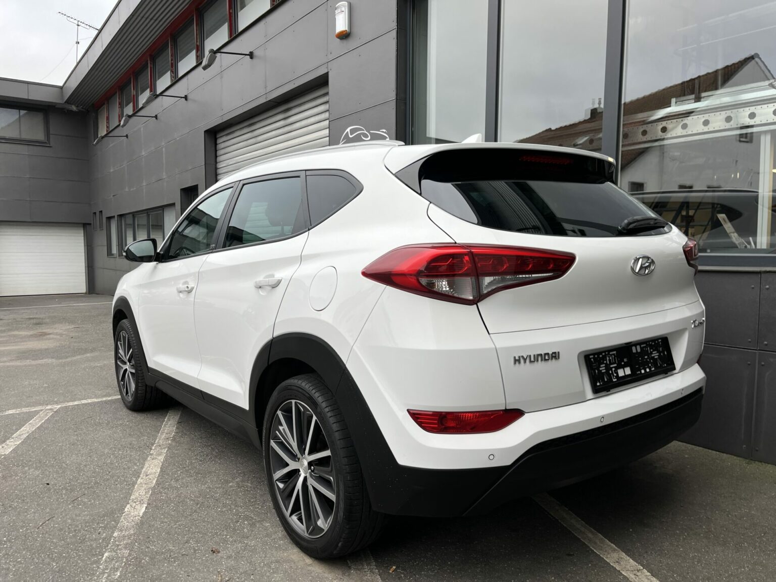 Véhicule occasion BH Motors