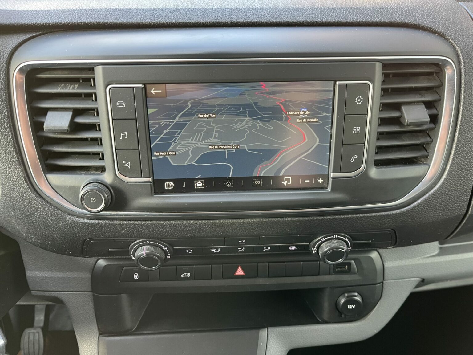 Véhicule occasion BH Motors