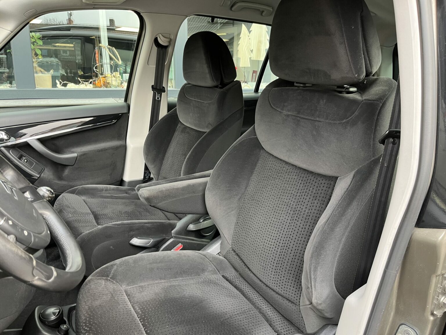 Véhicule occasion BH Motors