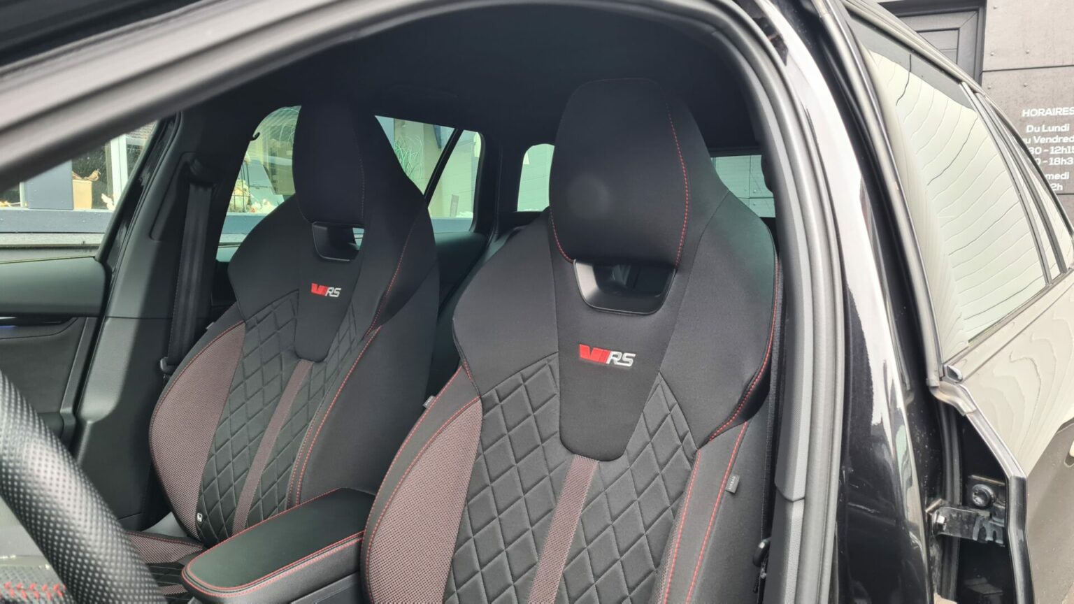 Véhicule occasion BH Motors