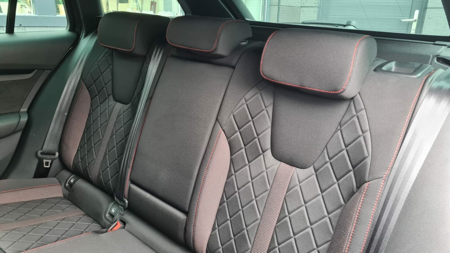 Véhicule occasion BH Motors