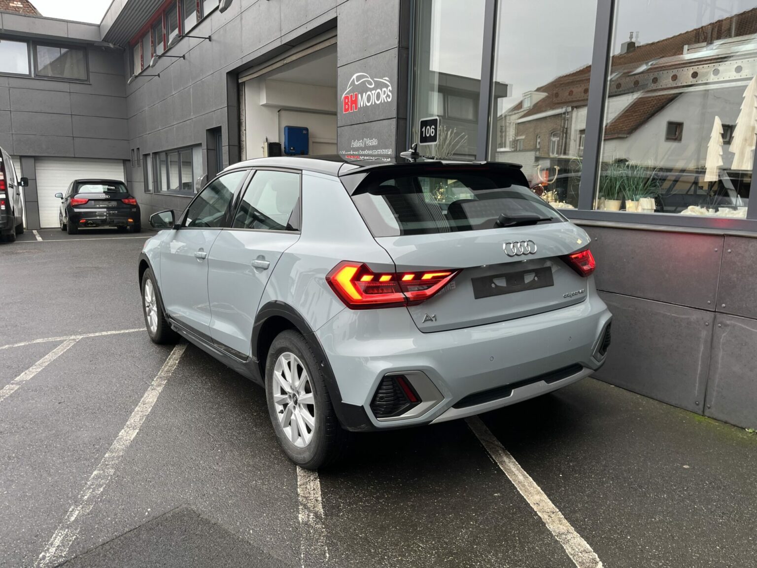 Véhicule occasion BH Motors