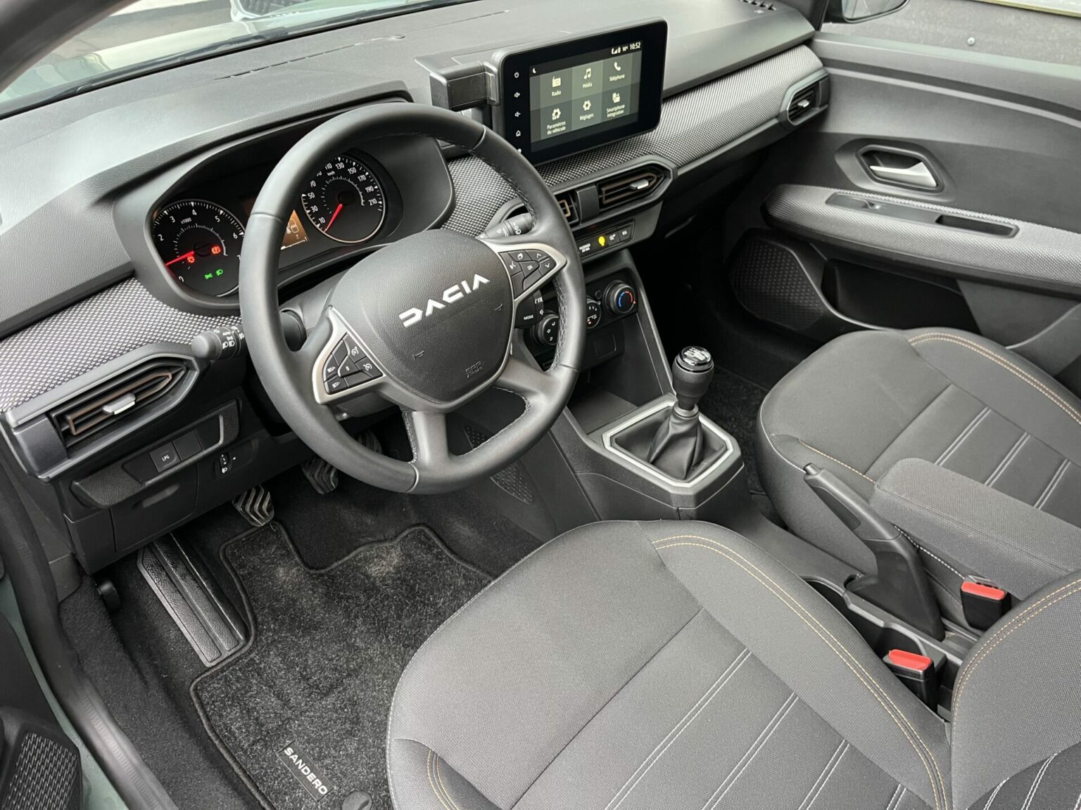 Véhicule occasion BH Motors