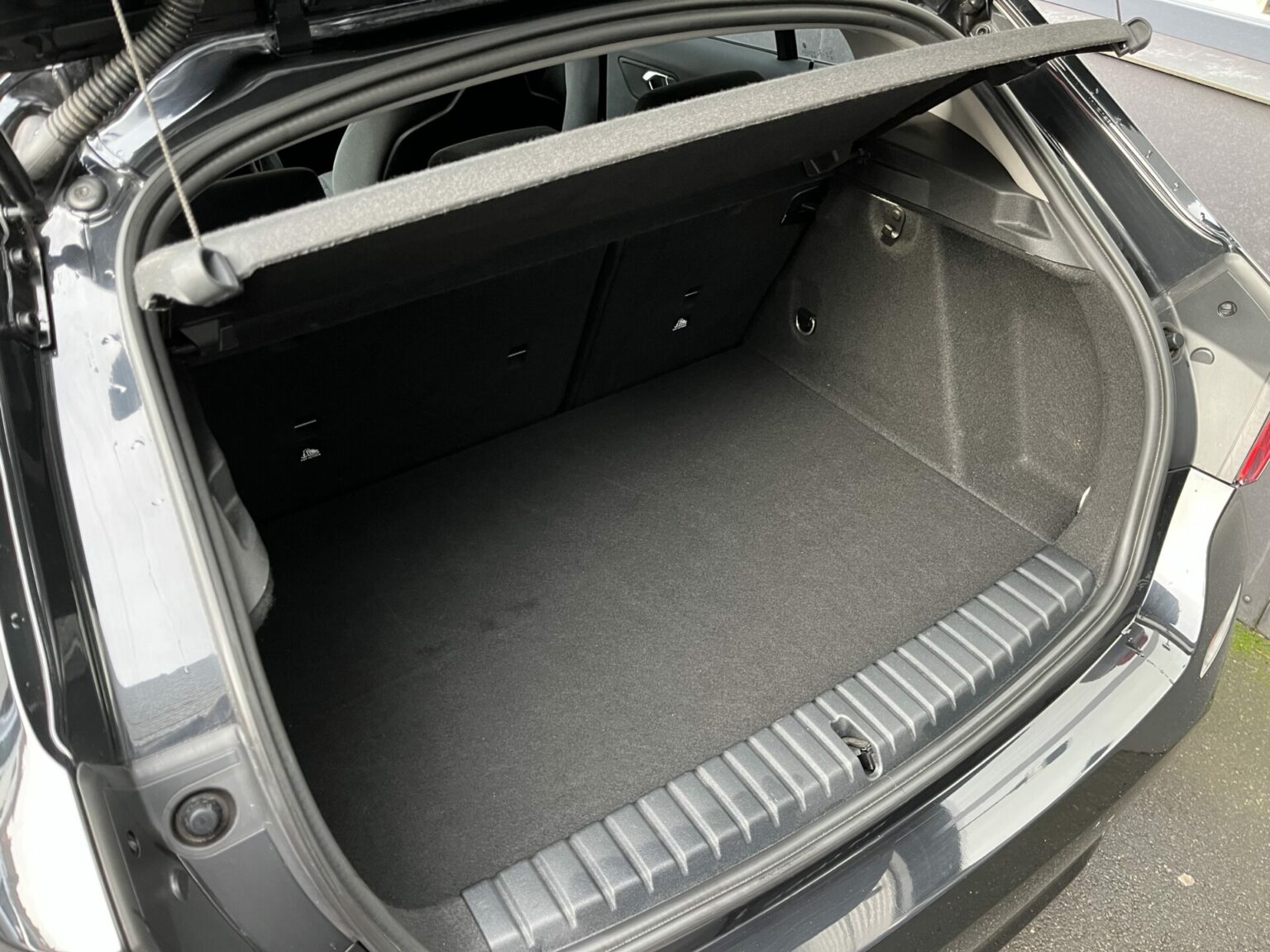 Véhicule occasion BH Motors