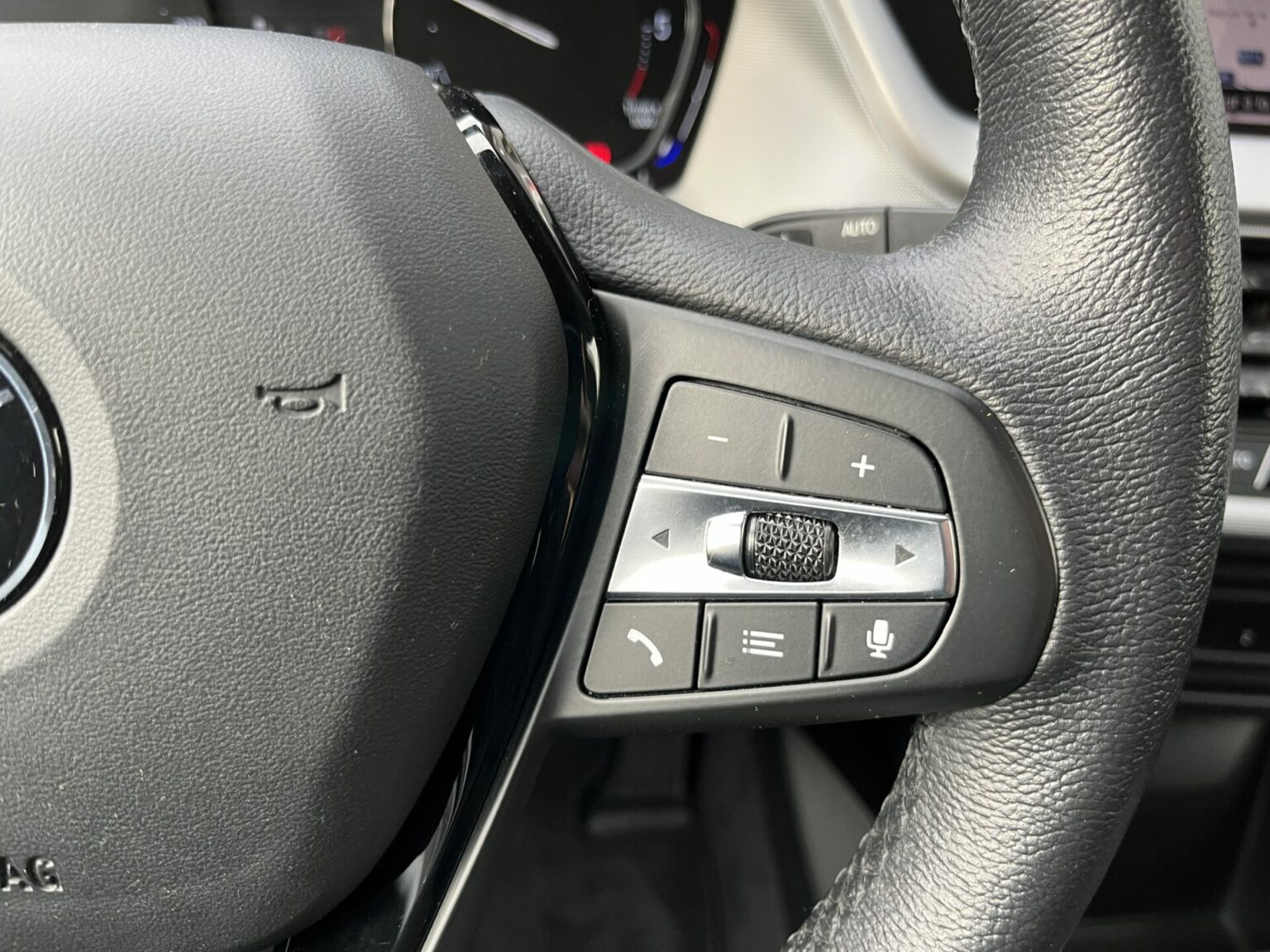 Véhicule occasion BH Motors