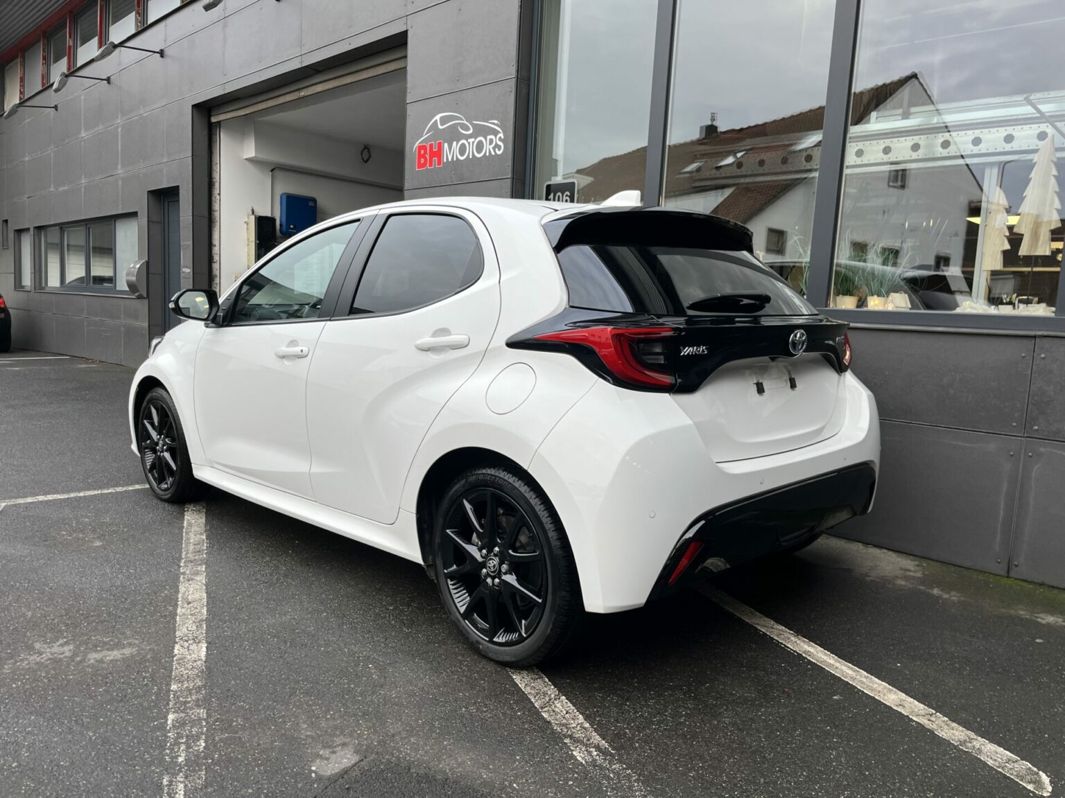 Véhicule occasion BH Motors