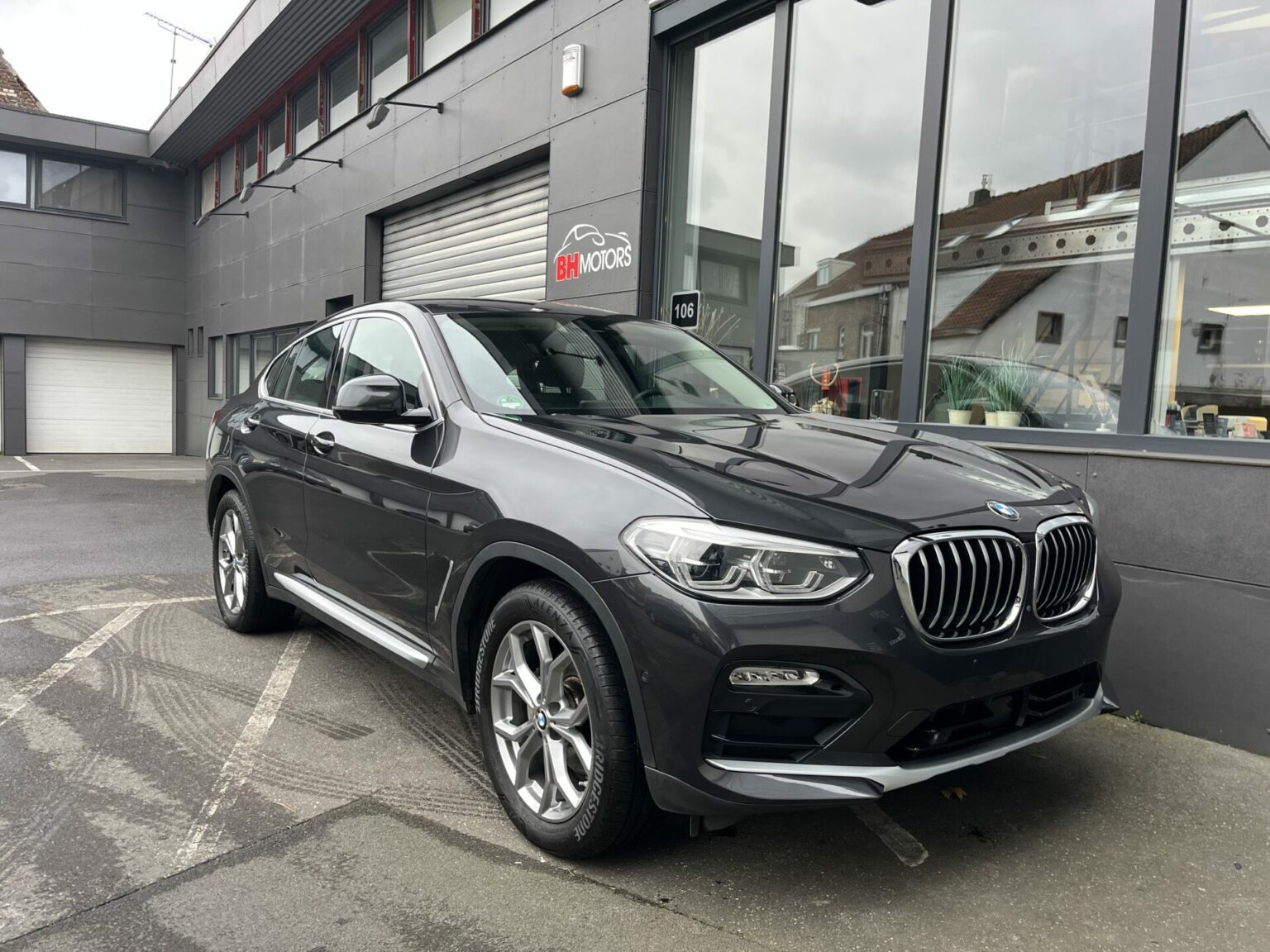 Véhicule occasion BH Motors