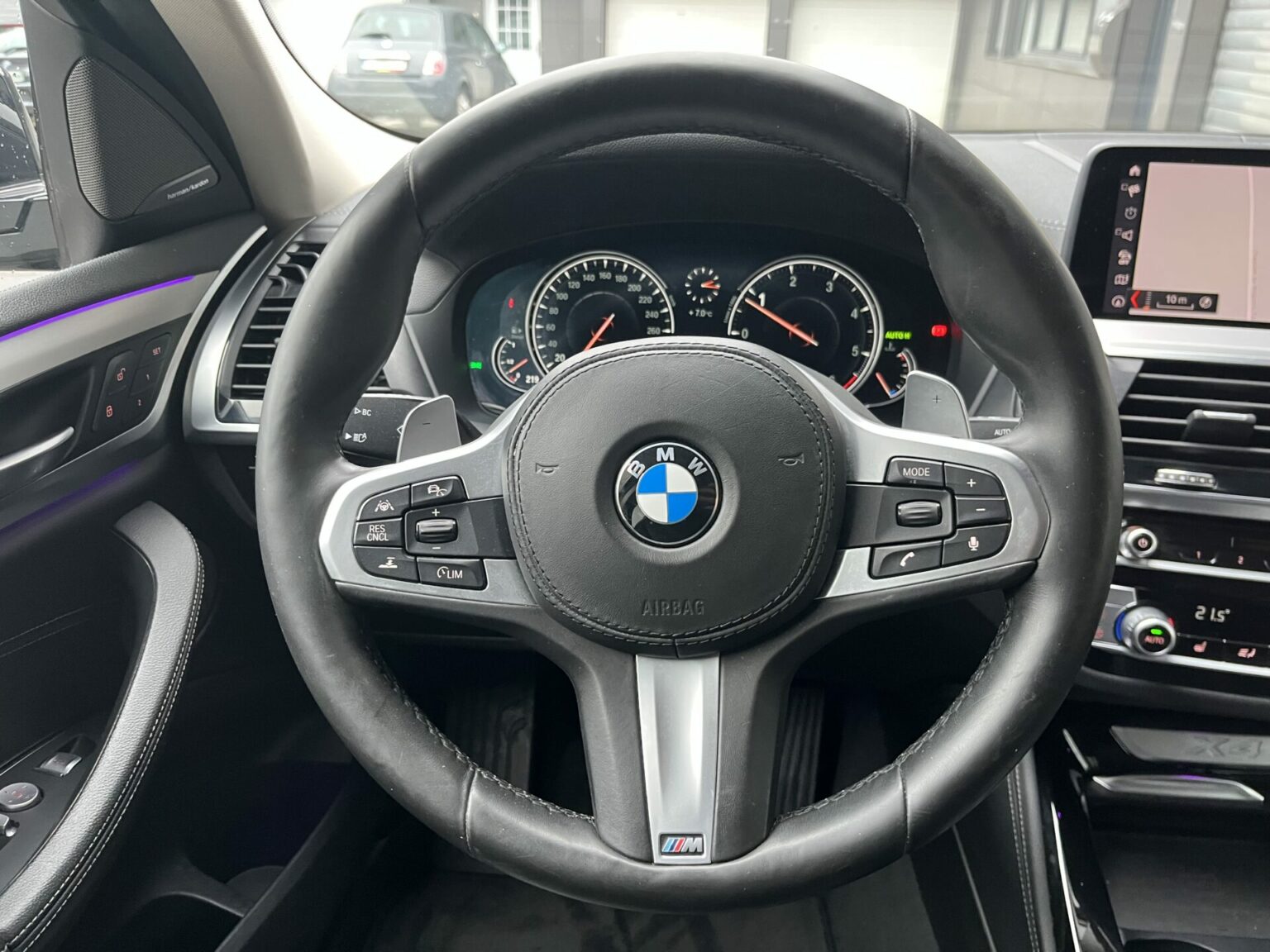 Véhicule occasion BH Motors