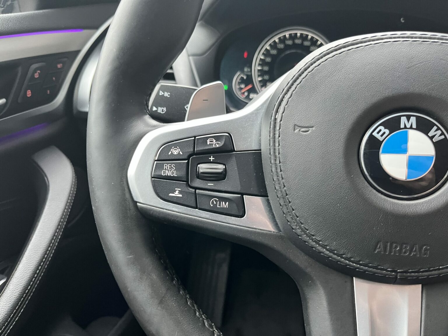 Véhicule occasion BH Motors