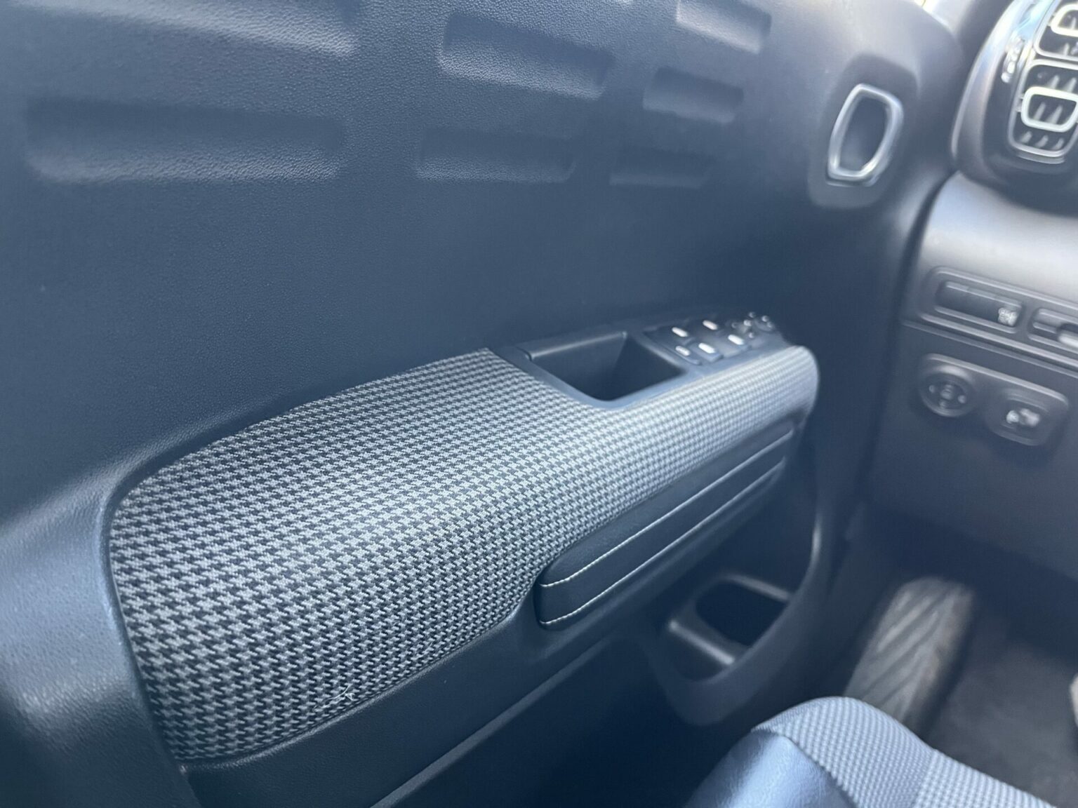 Véhicule occasion BH Motors