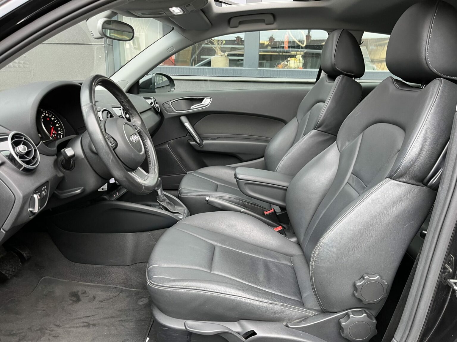 Véhicule occasion BH Motors