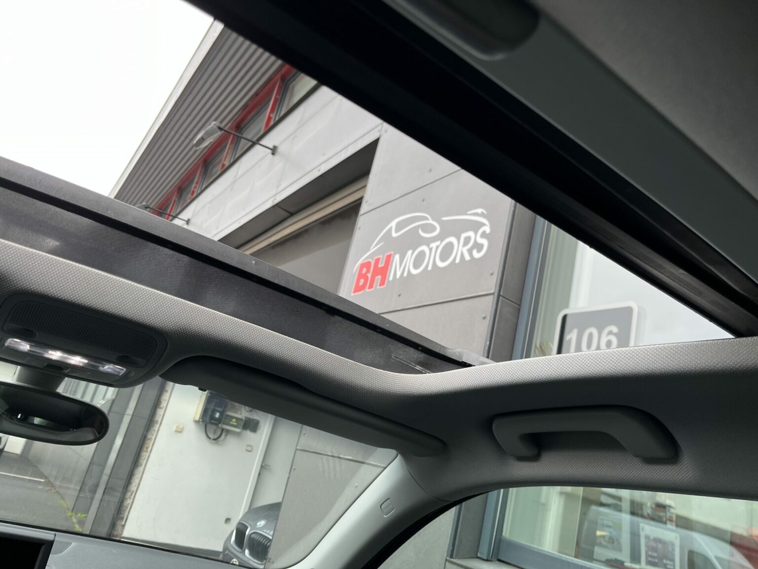 Véhicule occasion BH Motors