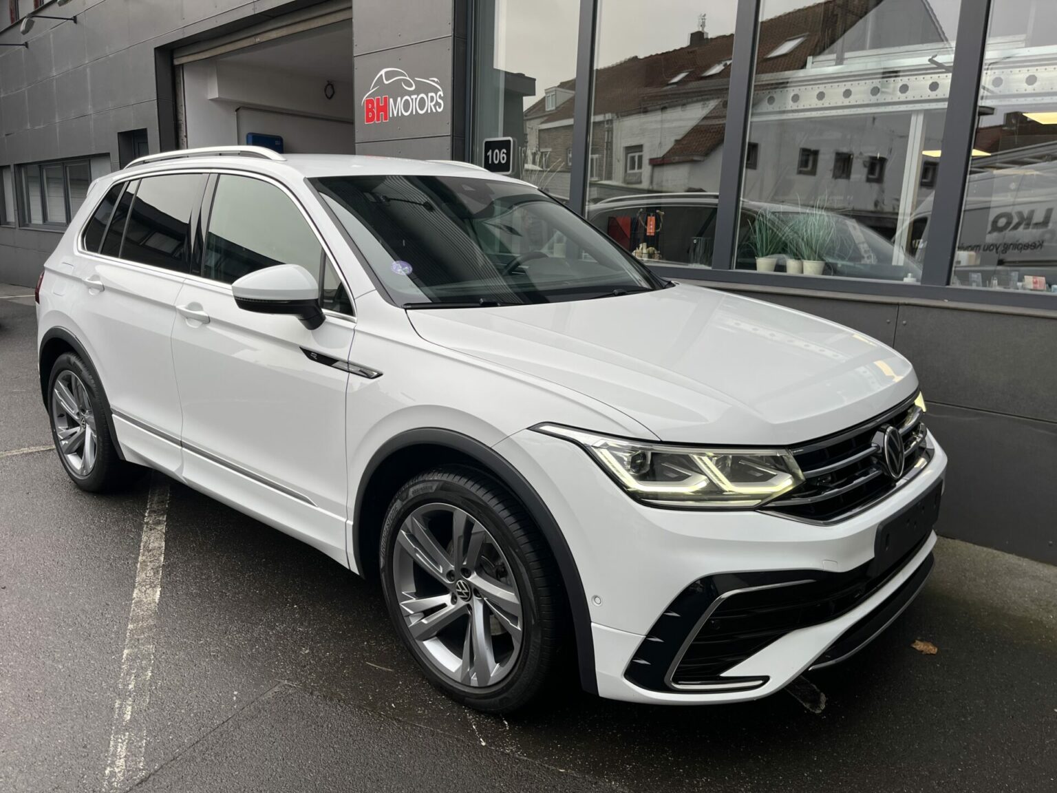 Véhicule occasion BH Motors