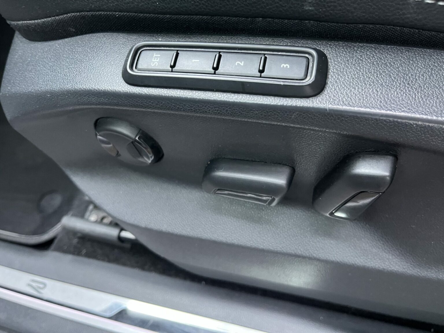 Véhicule occasion BH Motors